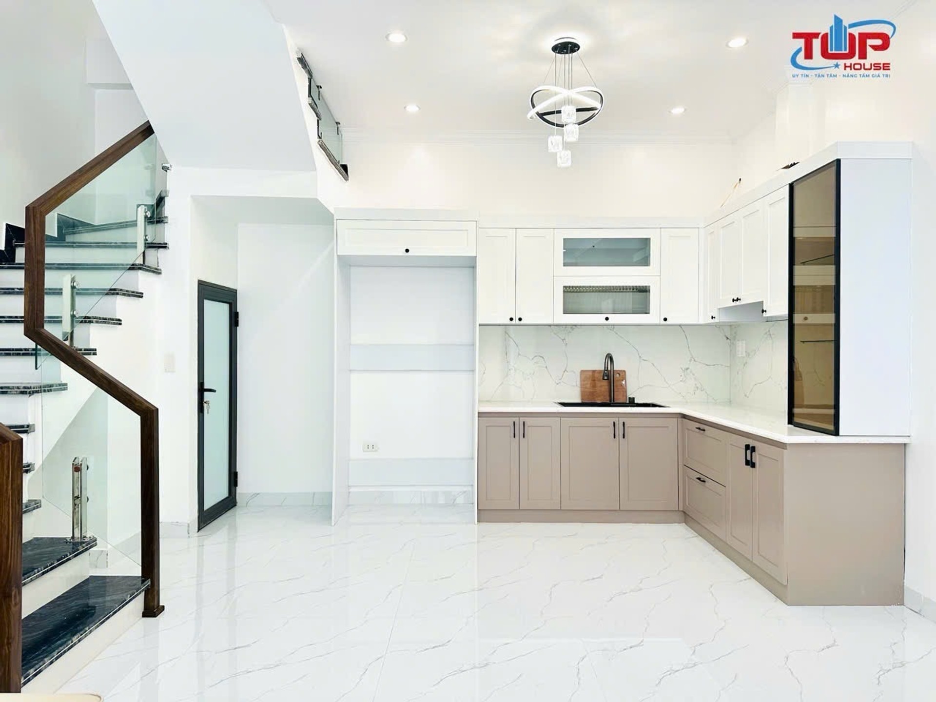 Nhà 4 tầng hiện đại tại khu Văn Minh Phủ Thượng Đoạn - Đông Hải