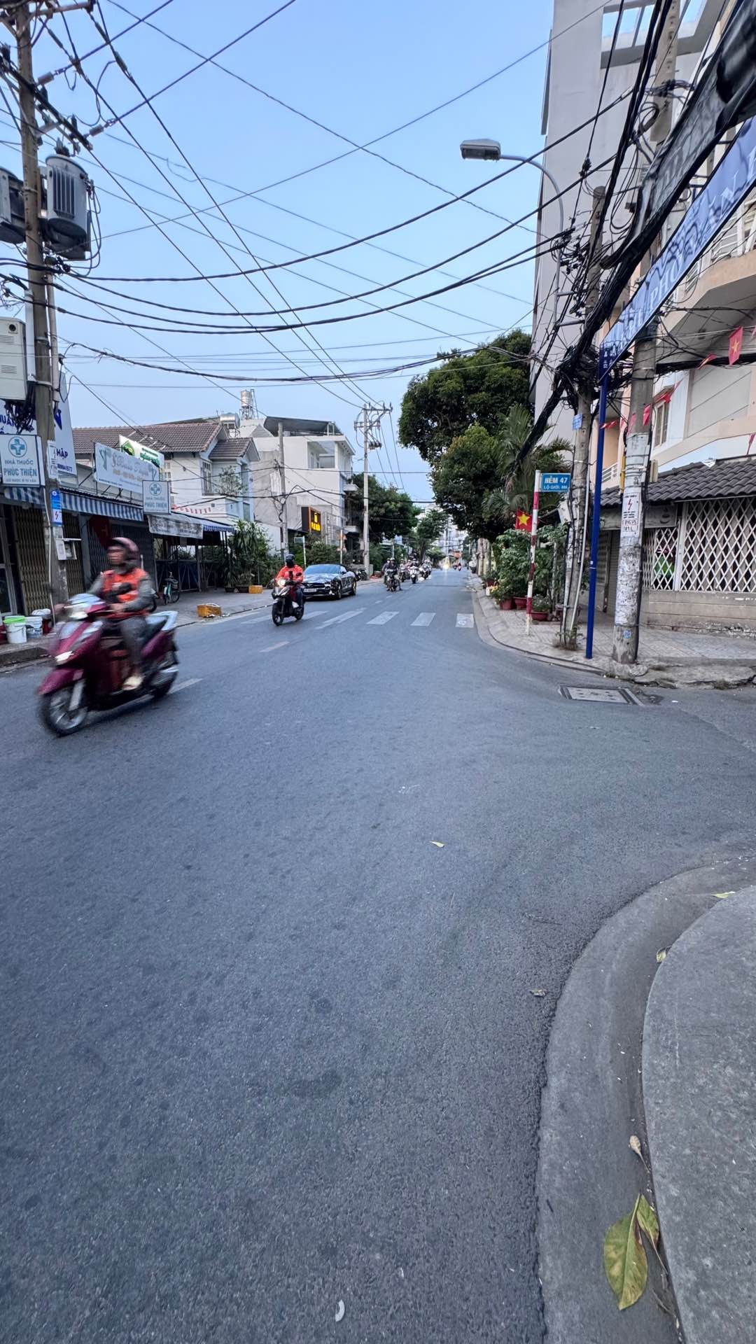 Bán nhà mặt phố 4 tầng, 48m2 tại Tân Sơn Nhì, giảm giá nhanh