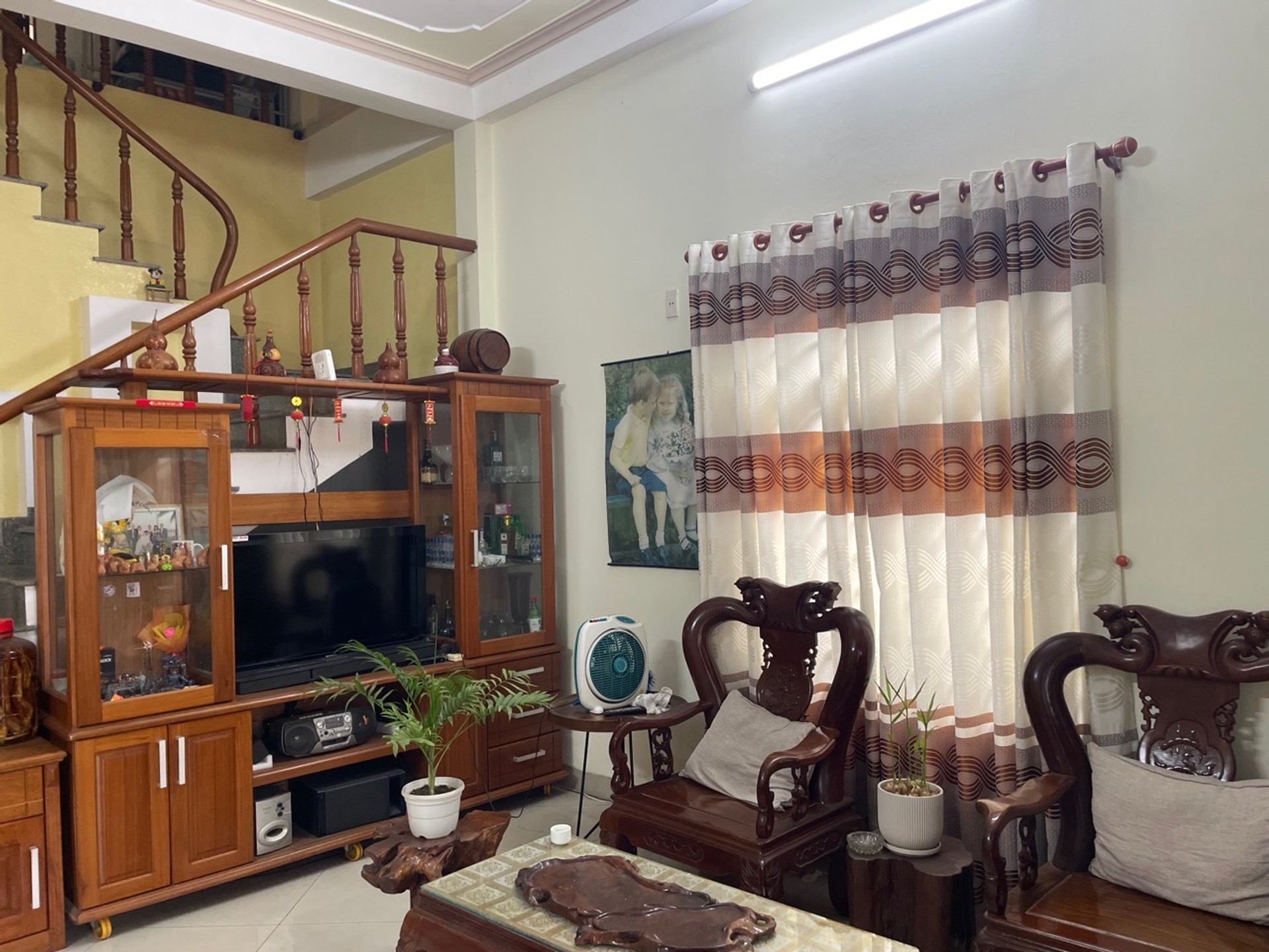 🔎 CĂN NHÀ NÀY KHÔNG NẰM NGOÀI MẶT TIỀN, NHƯNG LỢI THẾ LẠI Ở ĐÚNG 20M NÀY