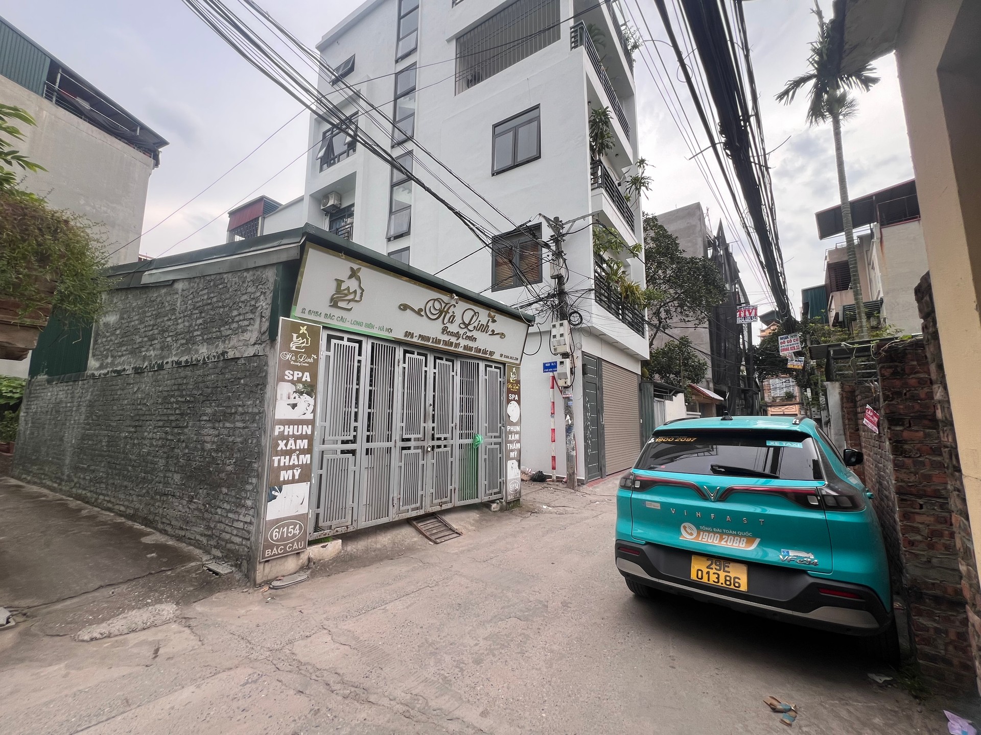 Nhà mặt ngõ ô tô tránh, vị trí đỉnh tại Bắc Cầu