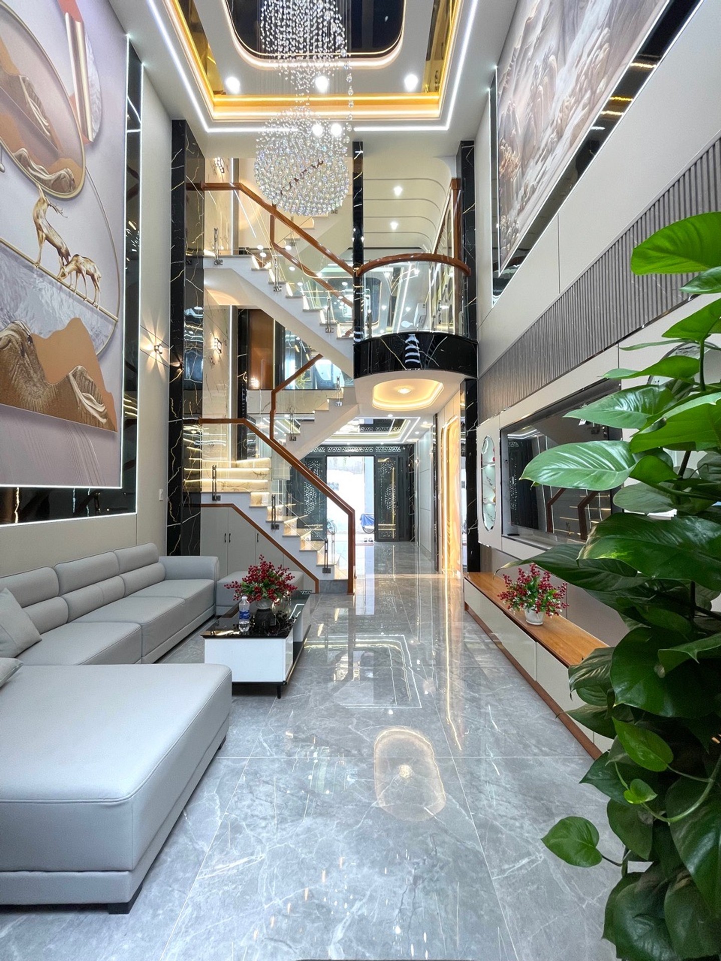 Bán nhà 5 tầng thiết kế hiện đại, 54m2, khu đồng bộ đường Tân Thới Nhất 4, Quận 12. Nhỉnh 7 tỷ