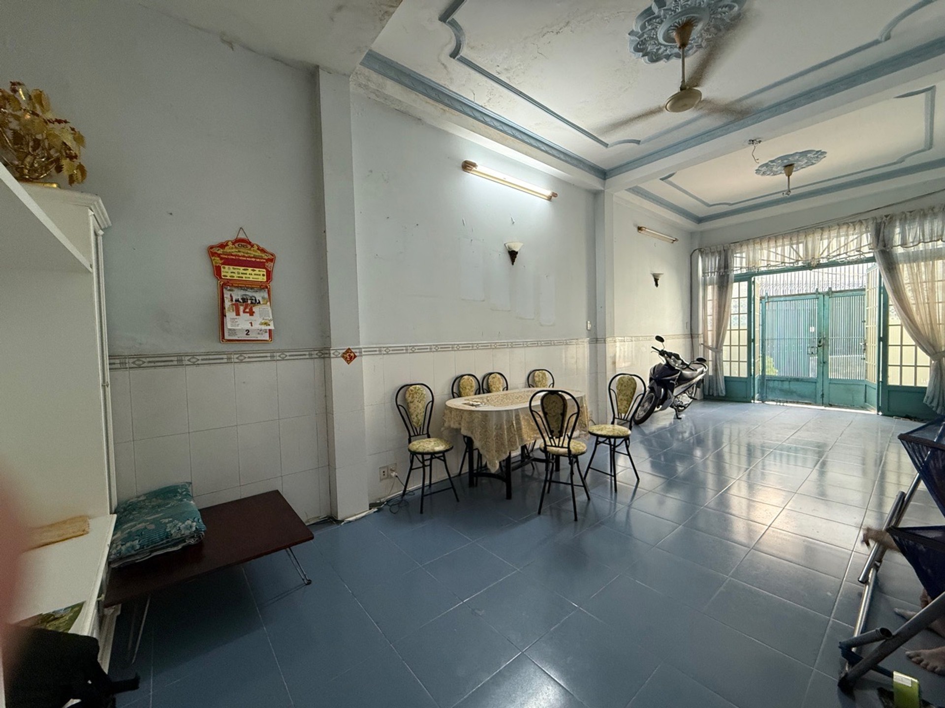 Nhà rộng hẻm thoáng, tiện nghi hoàn hảo