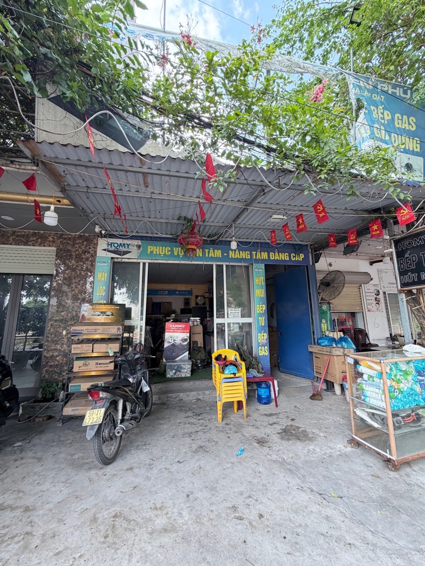 Đất tặng nhà mặt đường Nguyễn Hải, vị trí kinh doanh đỉnh cao