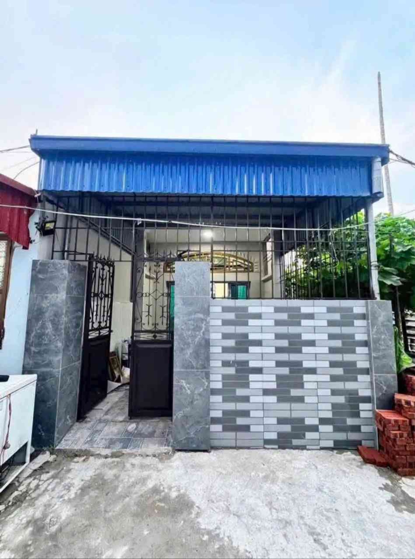 Nhà Riêng Tại Trung Tâm Quán Trữ Kiến An Với Không Gian Riêng Tư Và Vững Chắc