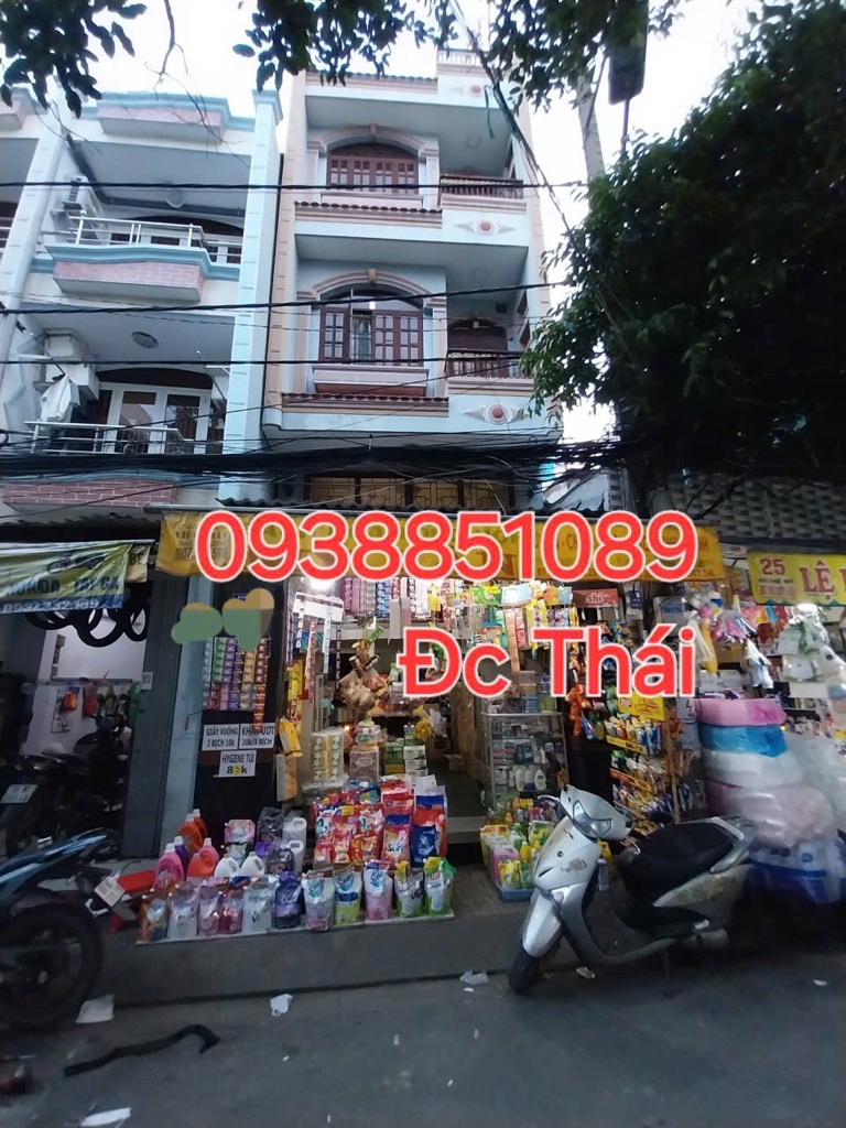 Nhà mặt tiền sang trọng Tân Bình, đầy đủ tiện nghi thang máy