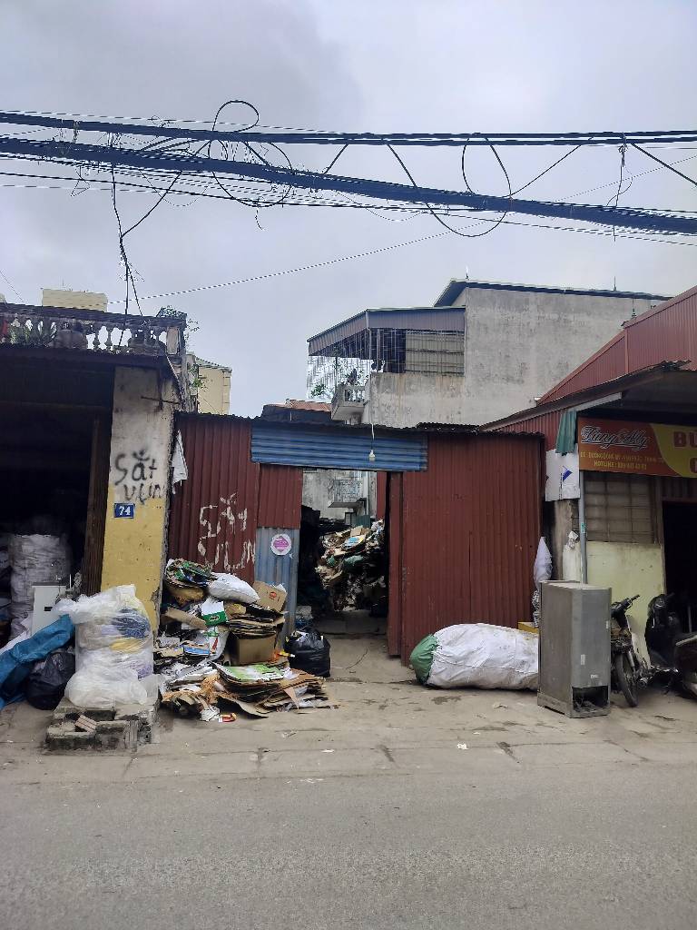 Đất mặt phố Đông Mỹ giá hấp dẫn, mặt tiền rộng 5m