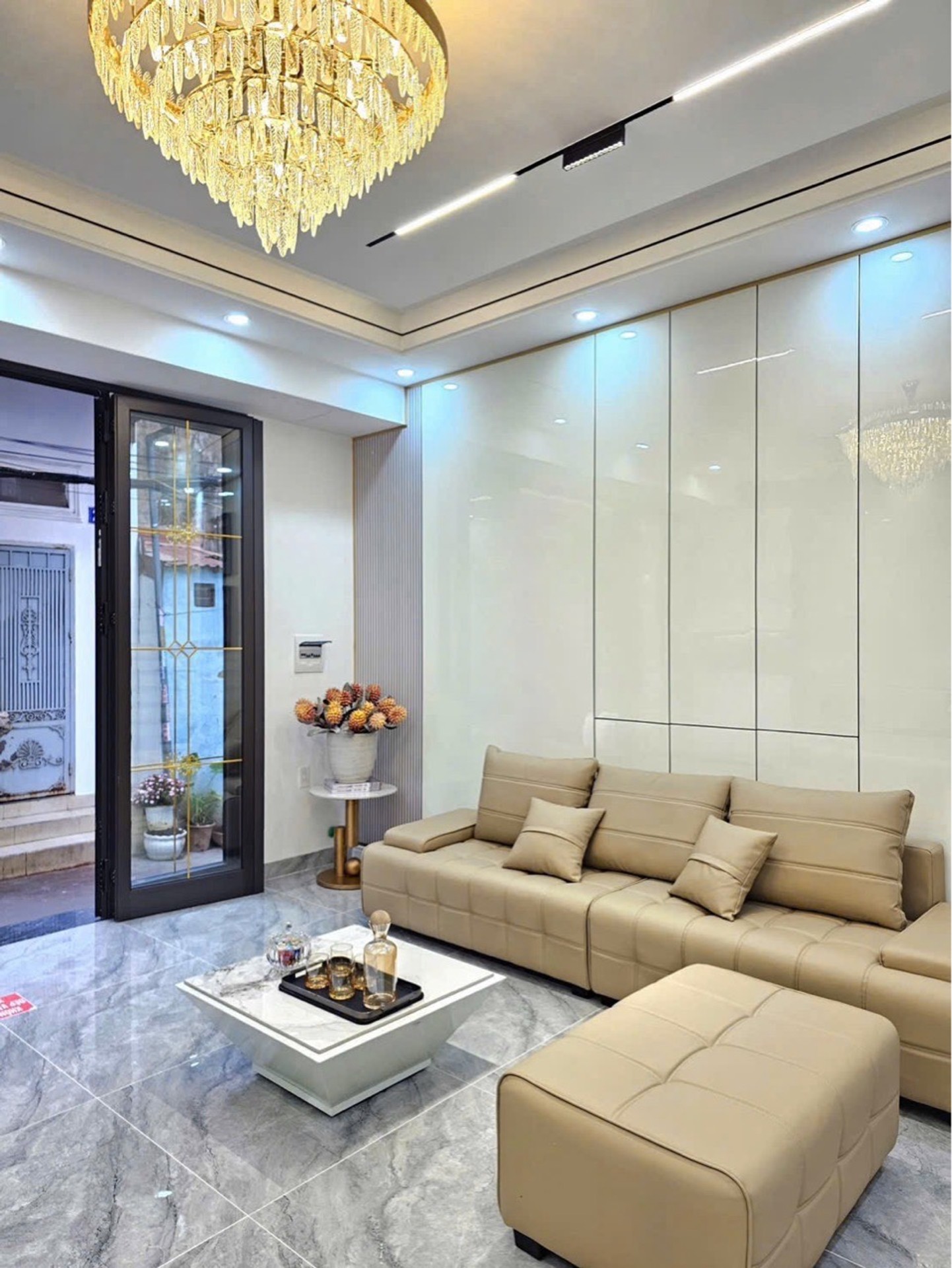 Nhà Lô Góc 4 Tầng Mới Xây Ngay Mặt Ngõ Lạch Tray, Gần Đại Học Hàng Hải