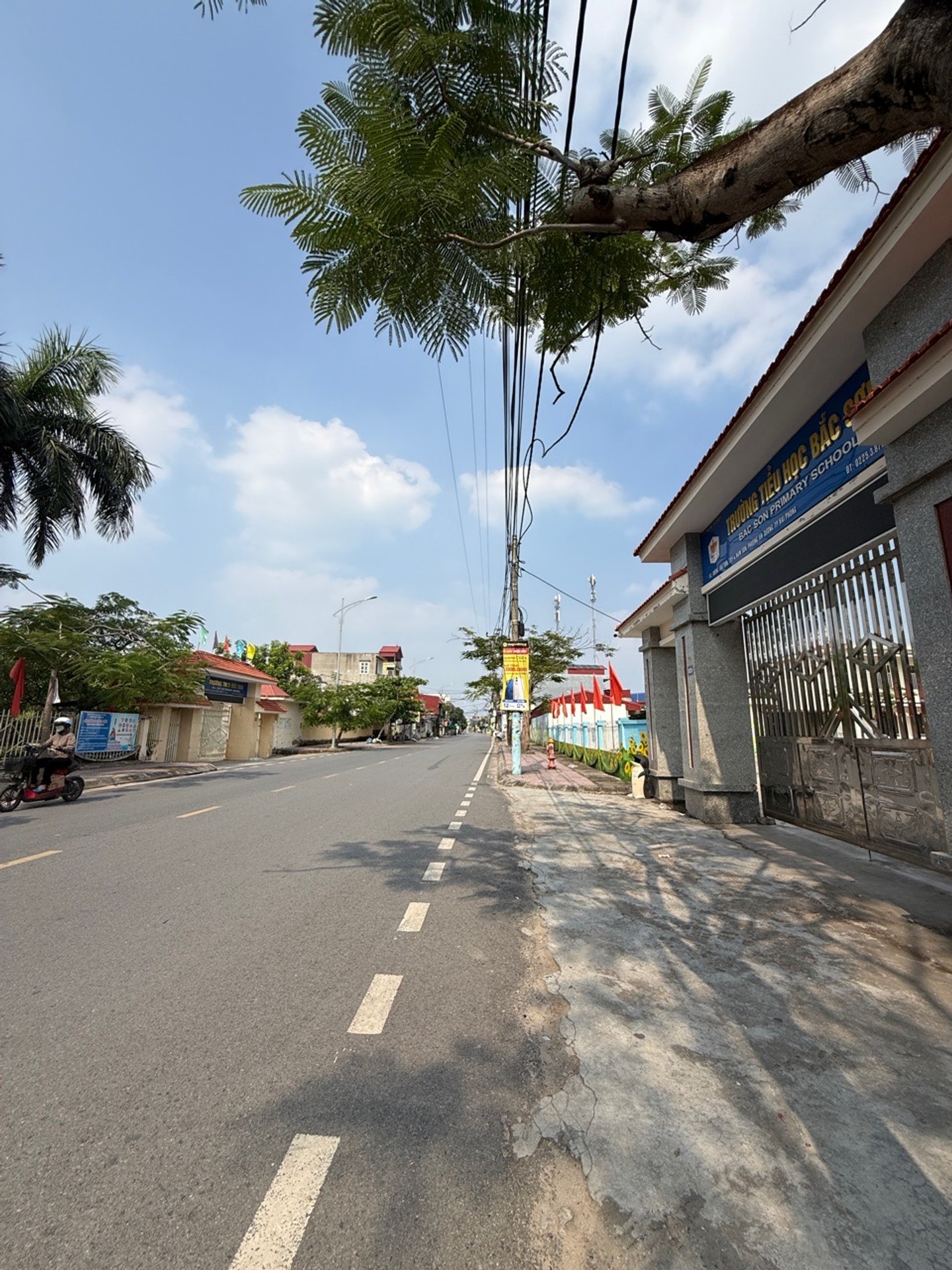 Cơ hội vàng sở hữu đất trung tâm Bắc Sơn, mặt tiền rộng đường ô tô tránh