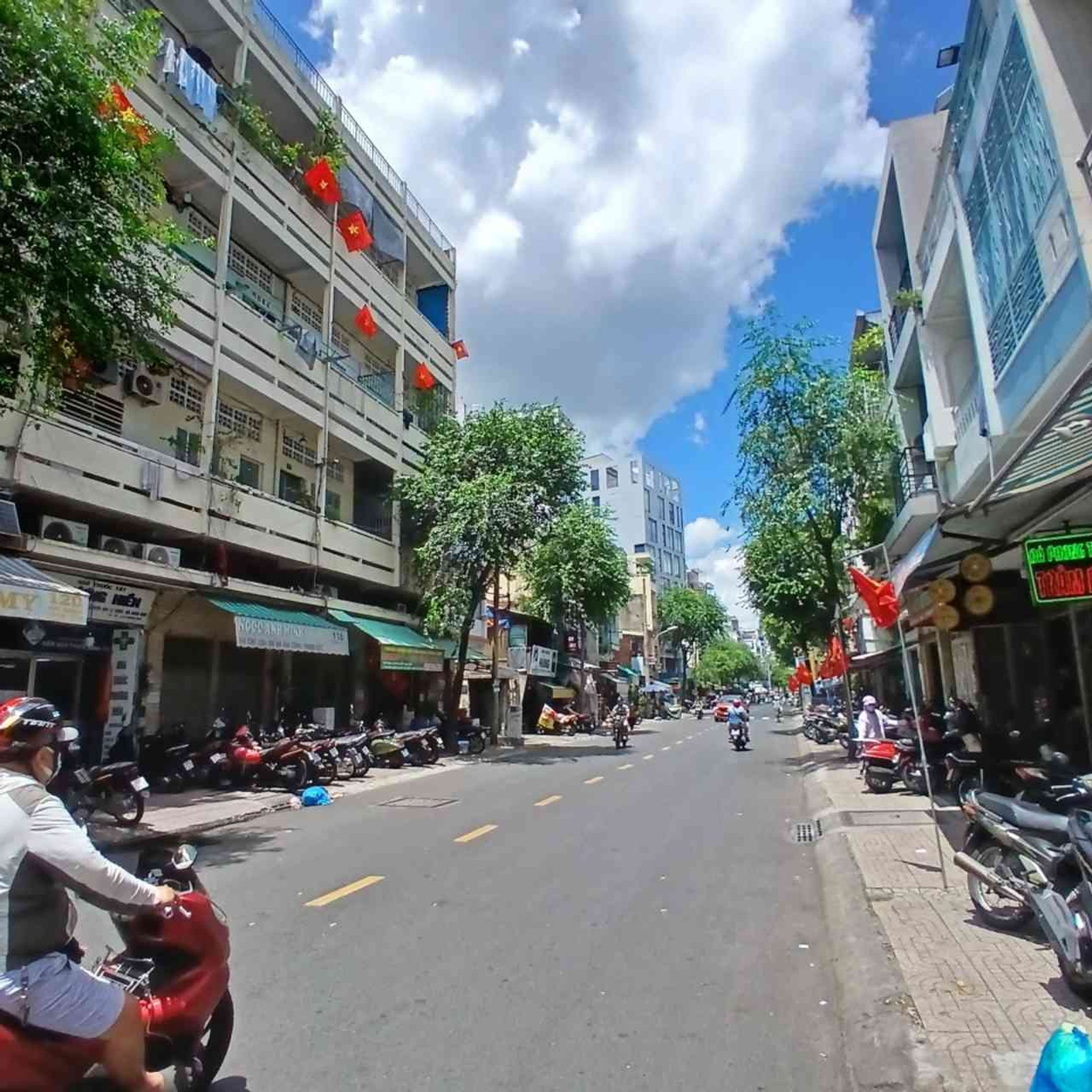 Bán căn hộ 2 phòng ngủ chung cư An Bình, diện tích 74m2