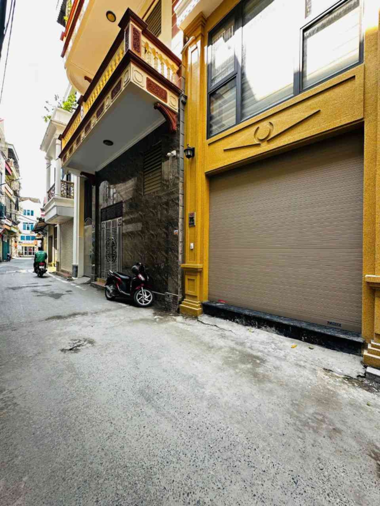 Cơ hội sở hữu nhà mặt phố mới, ô tô vào nhà, kinh doanh đỉnh tại Hà Nội