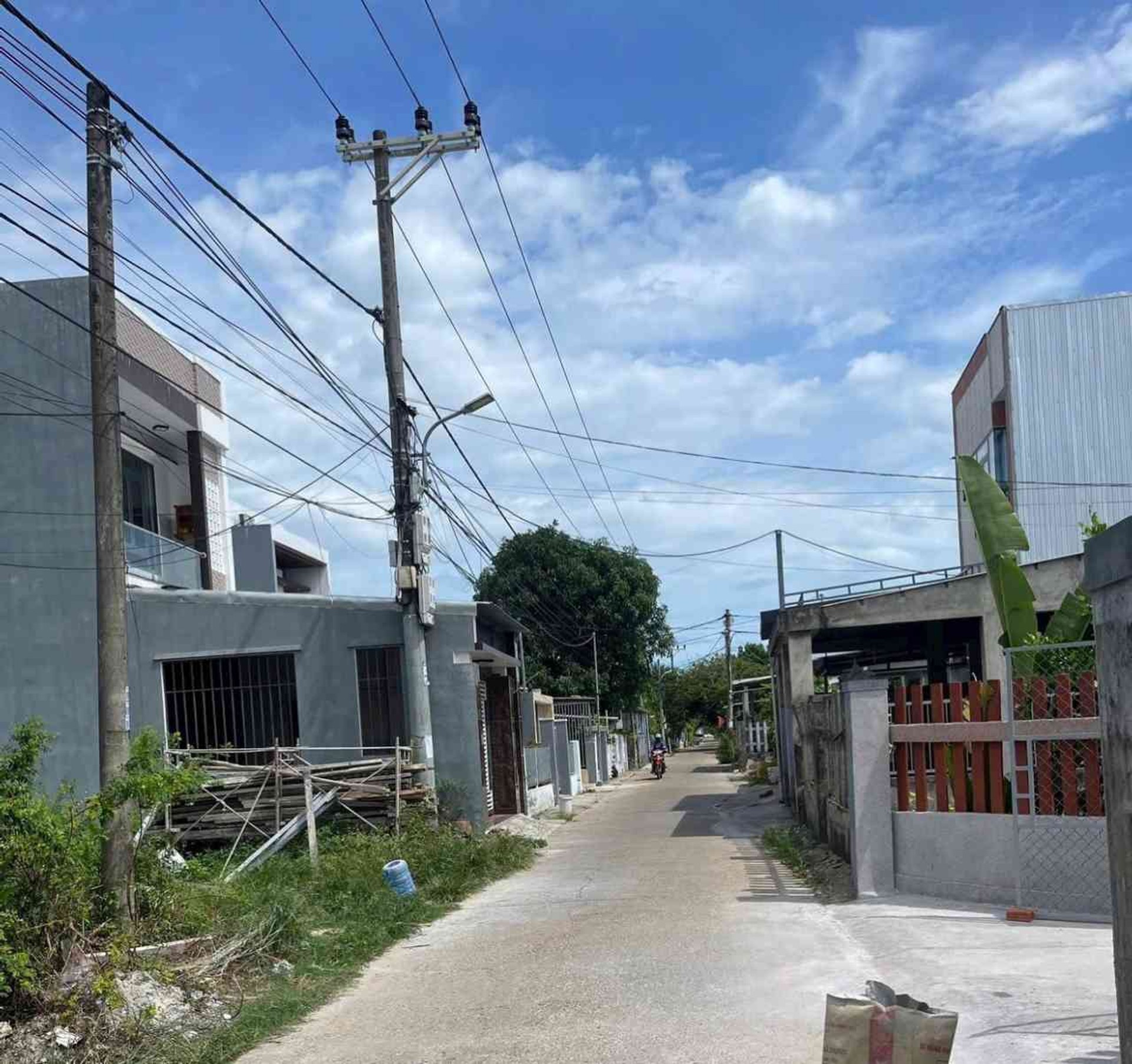 Bán đất kiệt Lưu Quang Vũ, diện tích 101.5m2, hướng Đông Nam, giá hợp lý