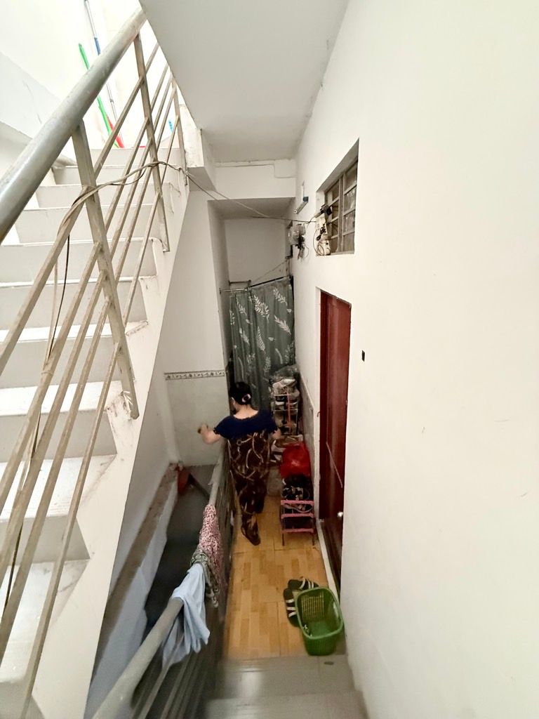 💰 GIÁ MỚI 11,5 TỶ | LƯU CHÍ HIẾU – TÂY THẠNH, TÂN PHÚ
🚗 Hẻm xe hơi ngủ tại nhà | 80m² ngang 5m |