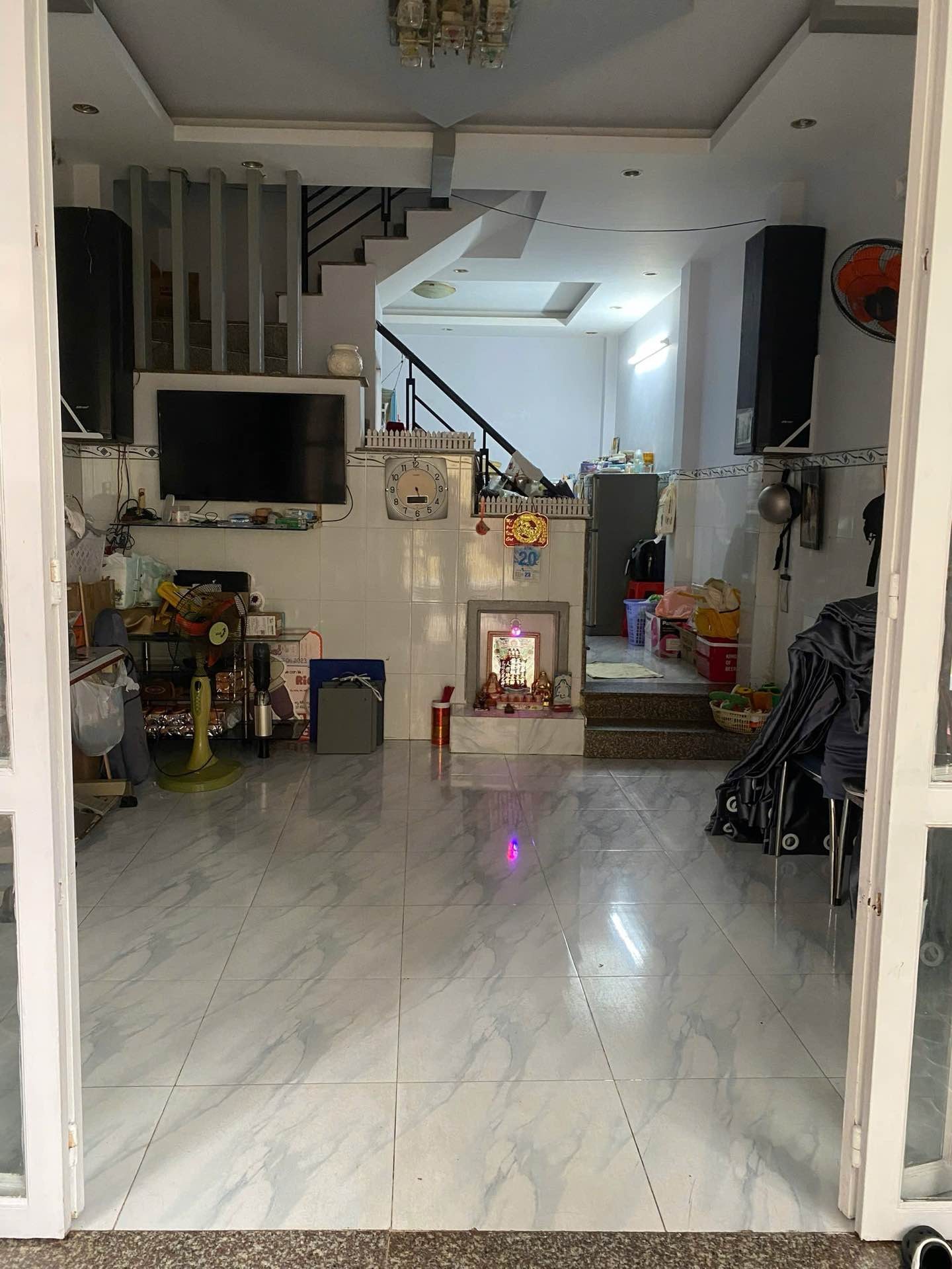 Nhà bán 2,1 tỷ-2 tâng-3PN-đường Lê văn Lương