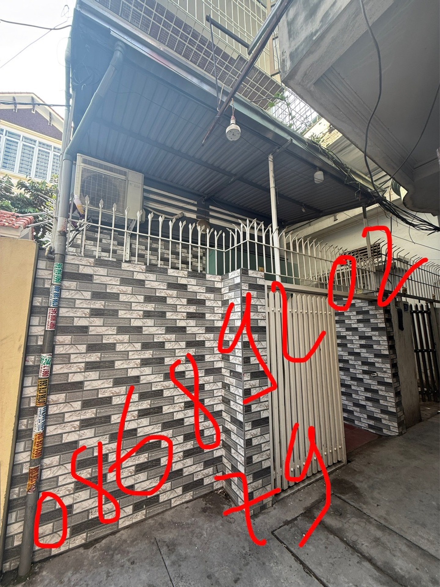 Nhà xây chắc chắn, vị trí đắc địa ngay gần đại học Hàng Hải