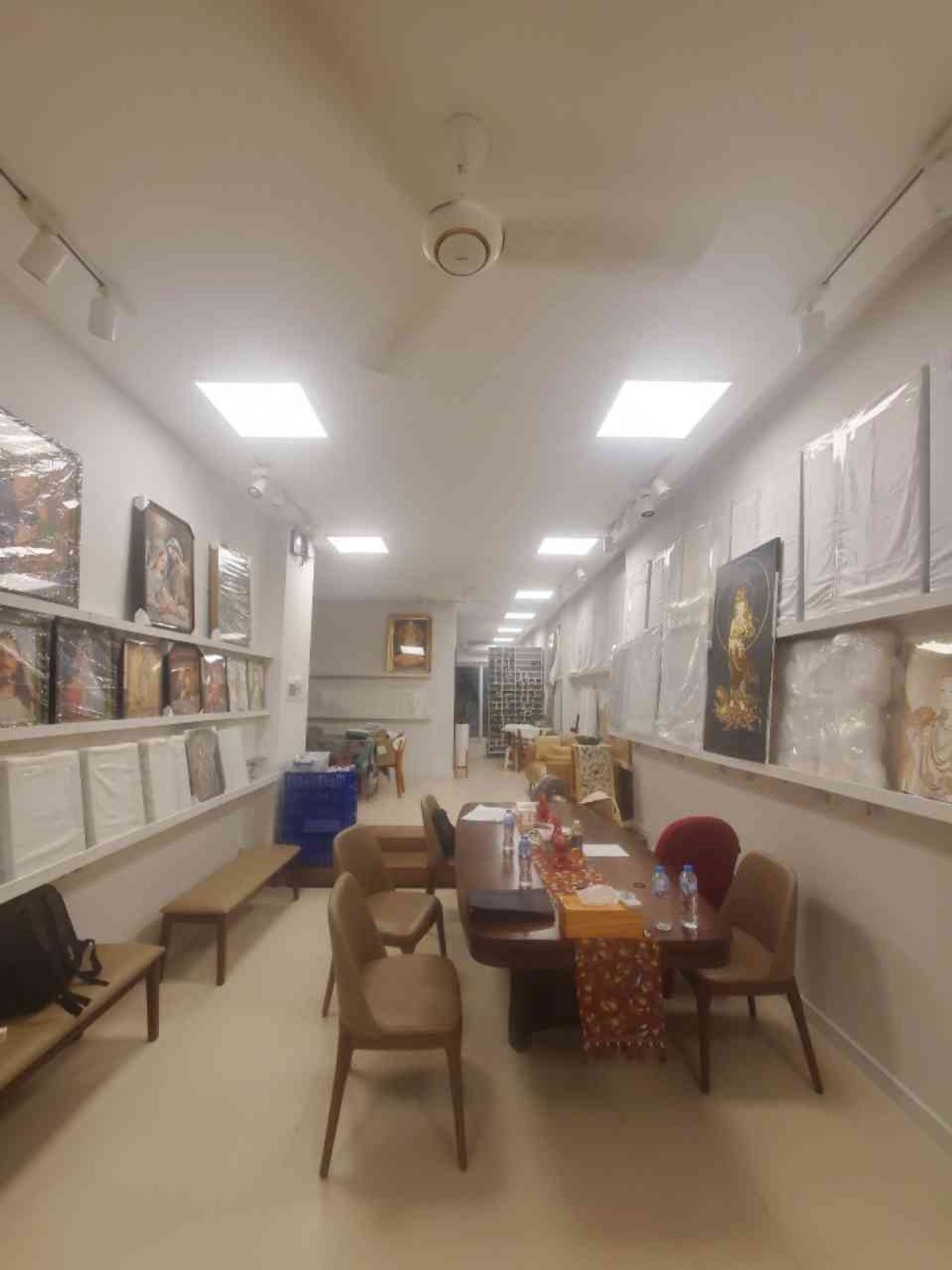 Bán nhà mặt phố phường Chánh Hưng, mặt tiền 6m, diện tích 135m2, khu vực kinh doanh phát triển