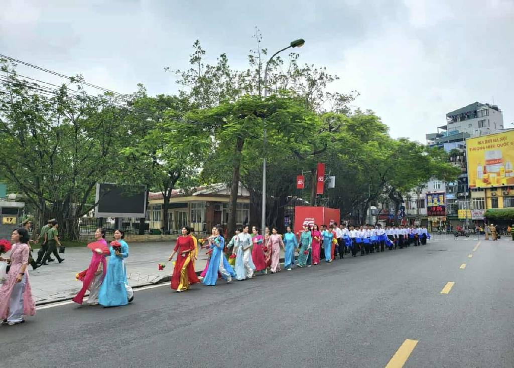 B.ĐẤT VÀNG MẶT PHỐ NGỌC HÀ – TRÁI TIM CỦA THỦ ĐÔ – SÁT LĂNG BÁC, VIEW HỒ TÂY; 1353m2, GIÁ 1350 Tỷ