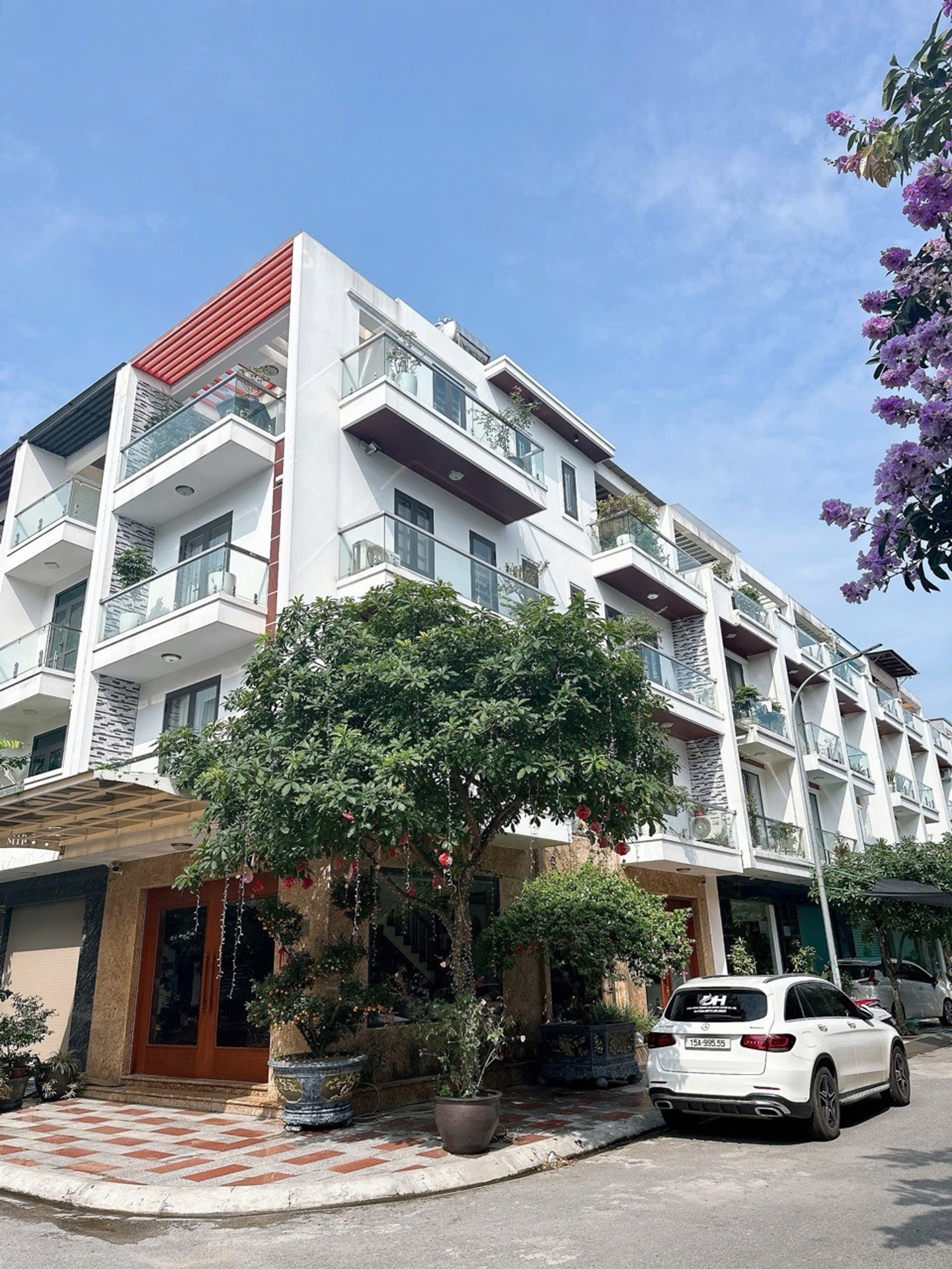 Nhà Góc 2 Mặt Tiền VIP Tại Khu Himlam Hùng Vương - Đỉnh Cao Đẳng Cấp Sống