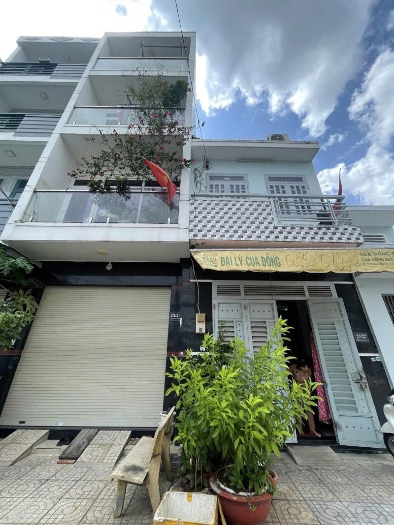 🏡 GIÁP TÂN BÌNH | HẺM NHỰA 12M – GẦN SÂN BAY & GA T3
💰 Nhà 4×13,5m – công nhận đủ 54m², 2 tầng, 3
