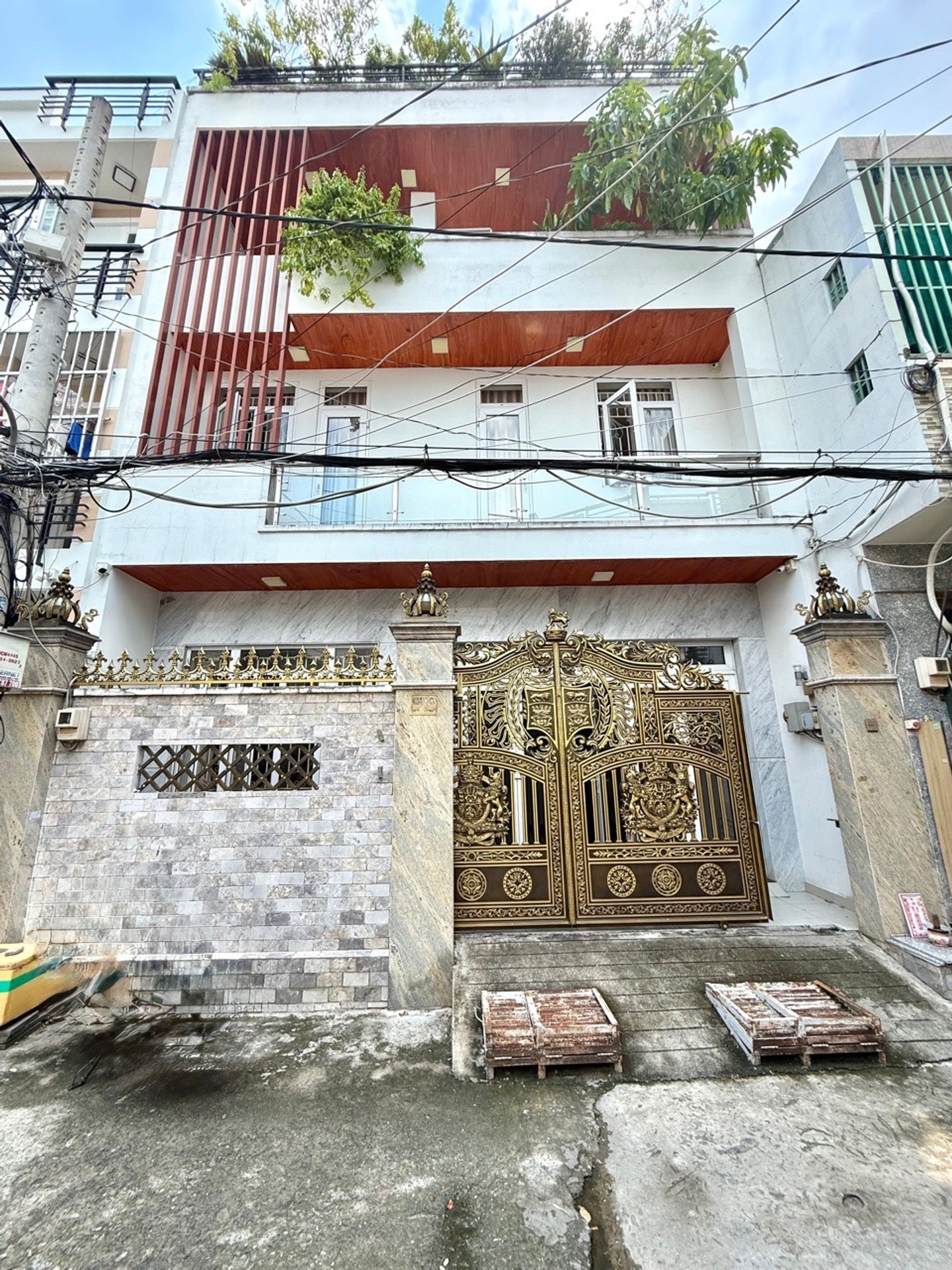 NHÀ 3 TẦNG ĐƯỜNG LÊ VĂN QUỚI BÌNH TÂN