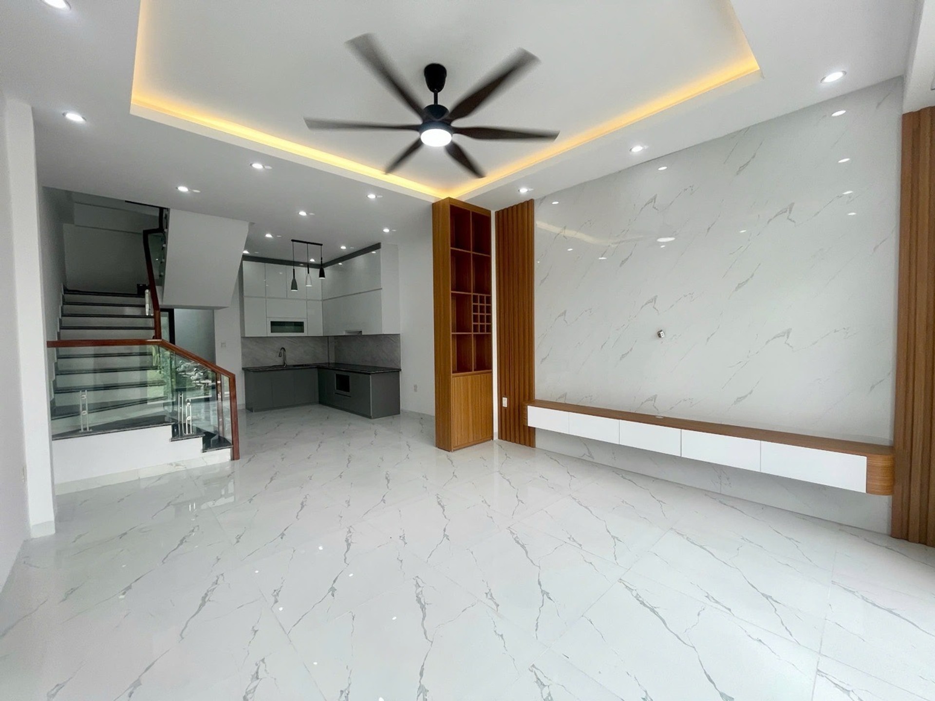 Nhà 3 tầng hiện đại tại Bắc Sơn, thuận tiện di chuyển và phù hợp khu công nghiệp