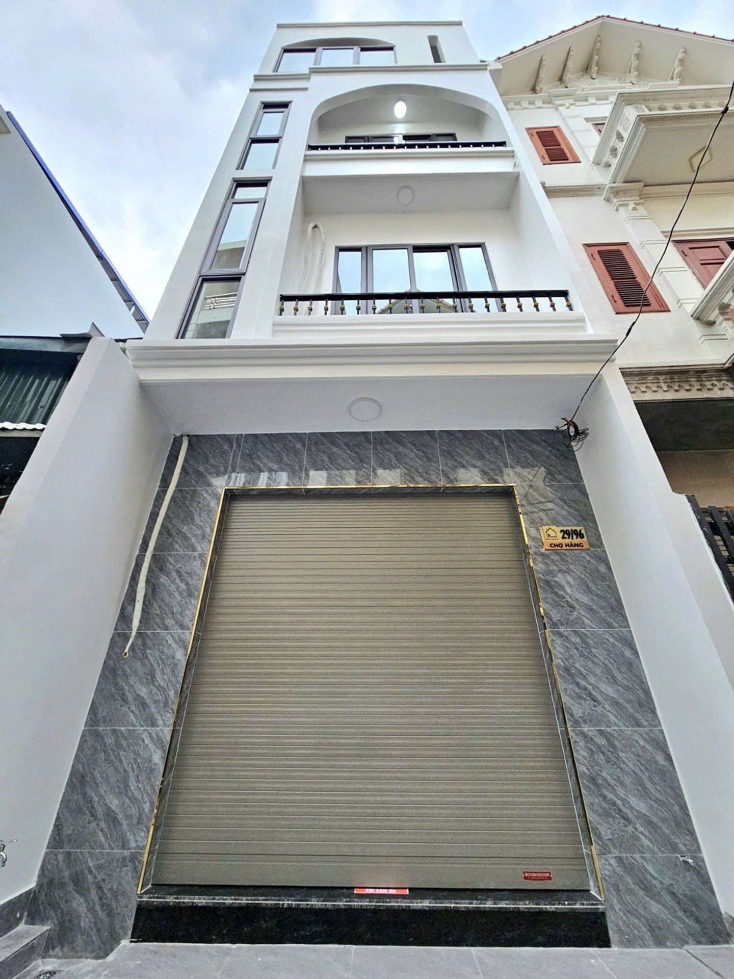 Nhà 4 Tầng Mặt Ngõ 96 Chợ Hàng, Thiết Kế Đa Năng Phù Hợp Kinh Doanh Và Sinh Hoạt