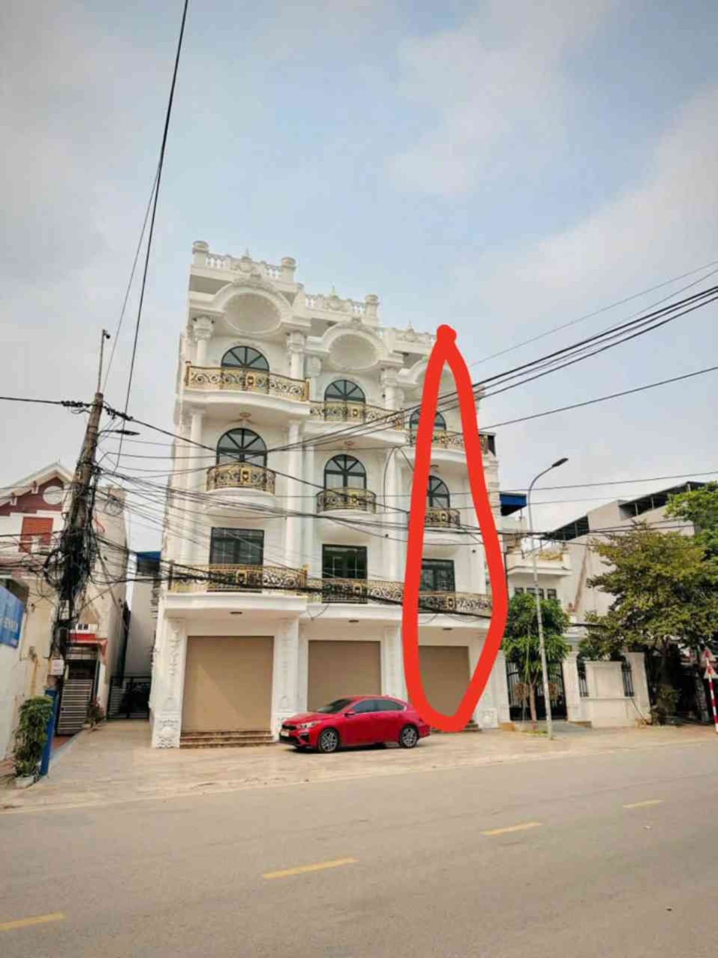 Nhà mặt phố Ngô Gia Tự 5 tầng thang máy, vị trí vàng đắc địa cần chuyển nhượng ngay