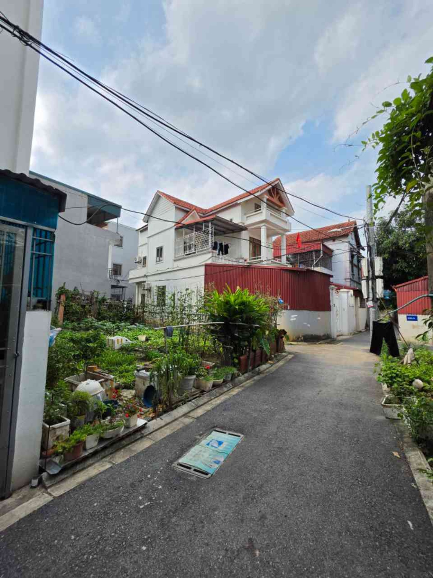 Ô tô đỗ cửa Đa Tốn. Tài chính 4tỷ. Hơn 50m2