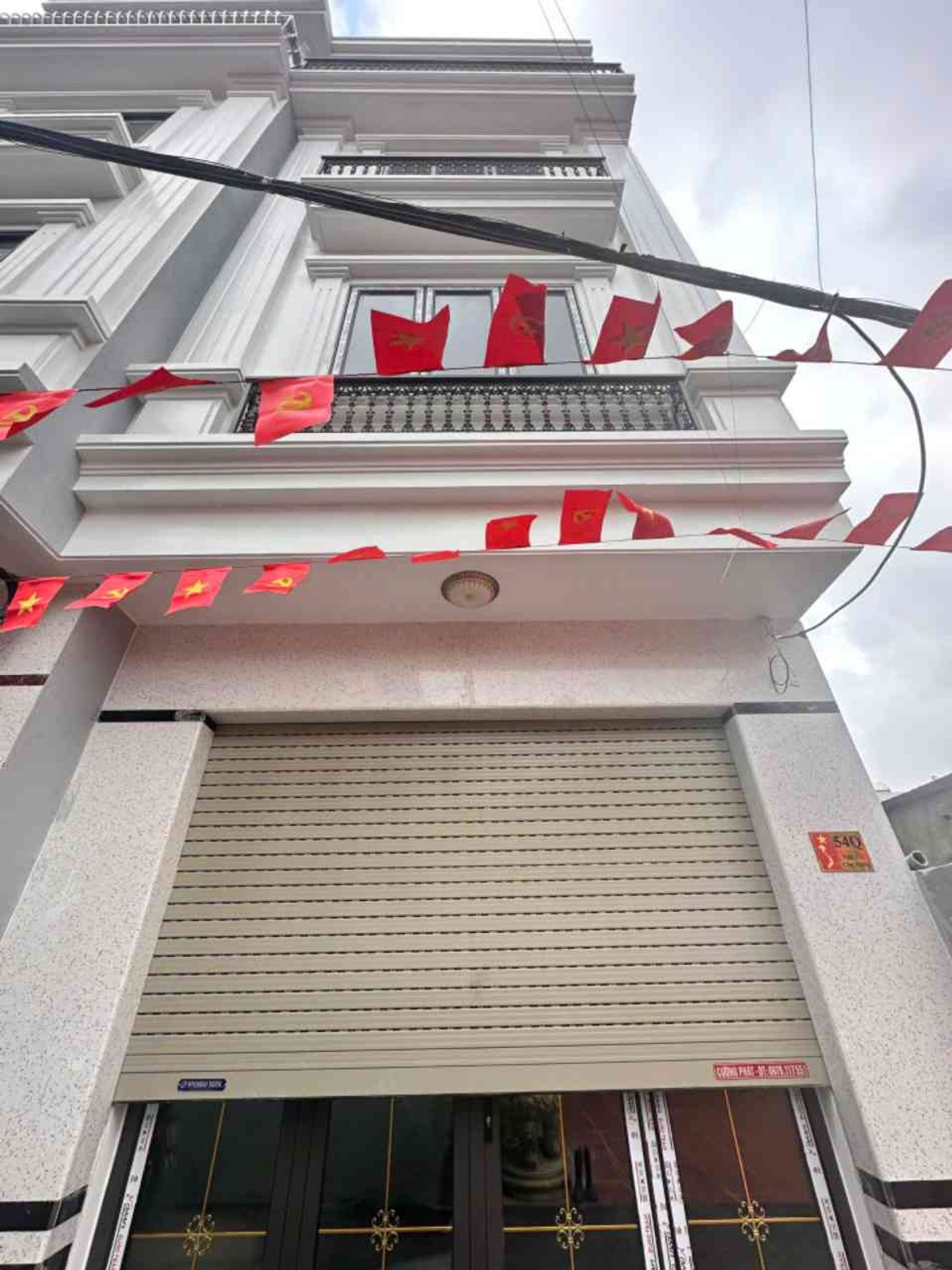 Nhà phố 4 tầng diện tích 46m2 tại khu vực thuận tiện giao thông với ô tô vào tận cửa