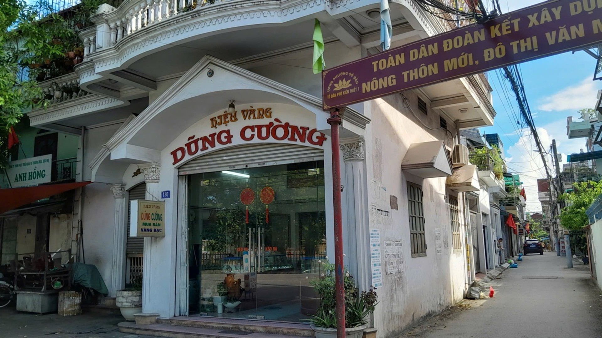 Nhà Mặt Phố Hùng Vương Lô Góc Vị Trí Vàng Mặt Tiền Rộng Hiếm Có
