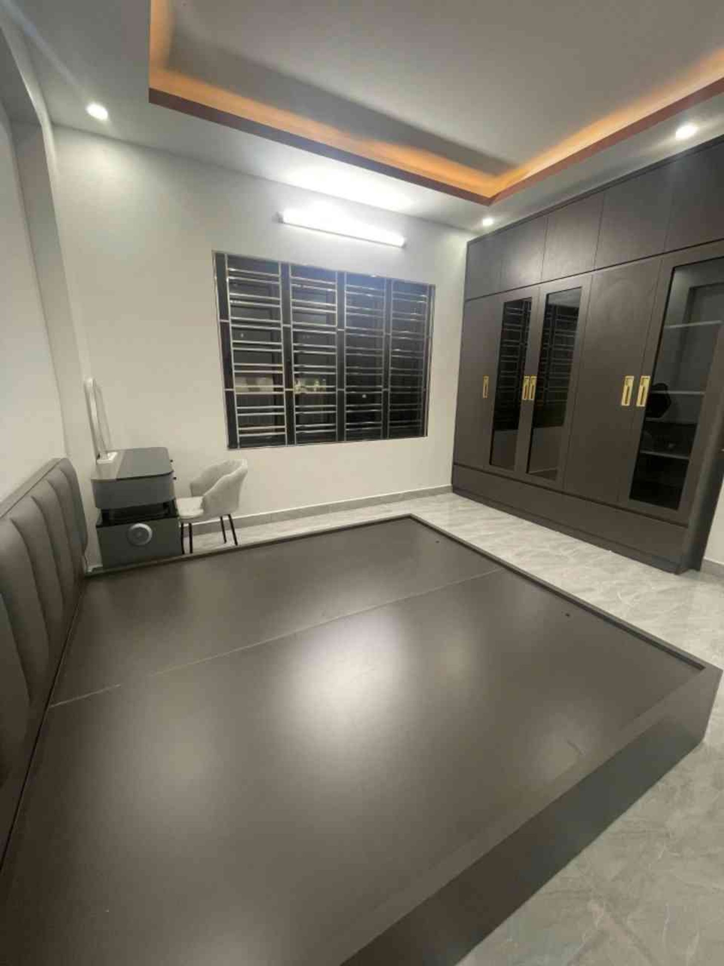 Nhà 4 tầng thiết kế hiện đại tại Đường Cao Thắng, Hồng Bàng
