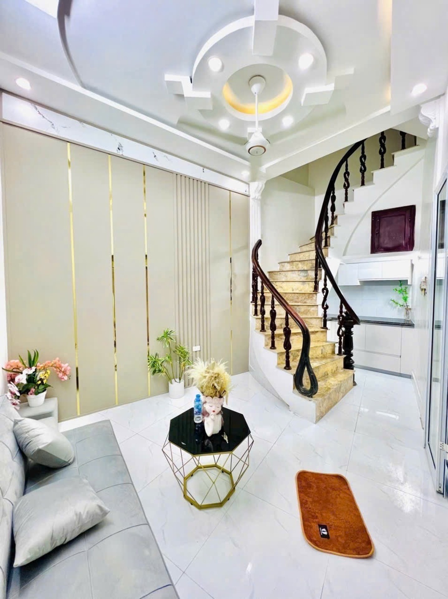 Sở Hữu Nhà 4 Tầng Độc Lập Phố Lê Lai - Cơ Hội Vàng Cho Chủ Nhân Thông Thái