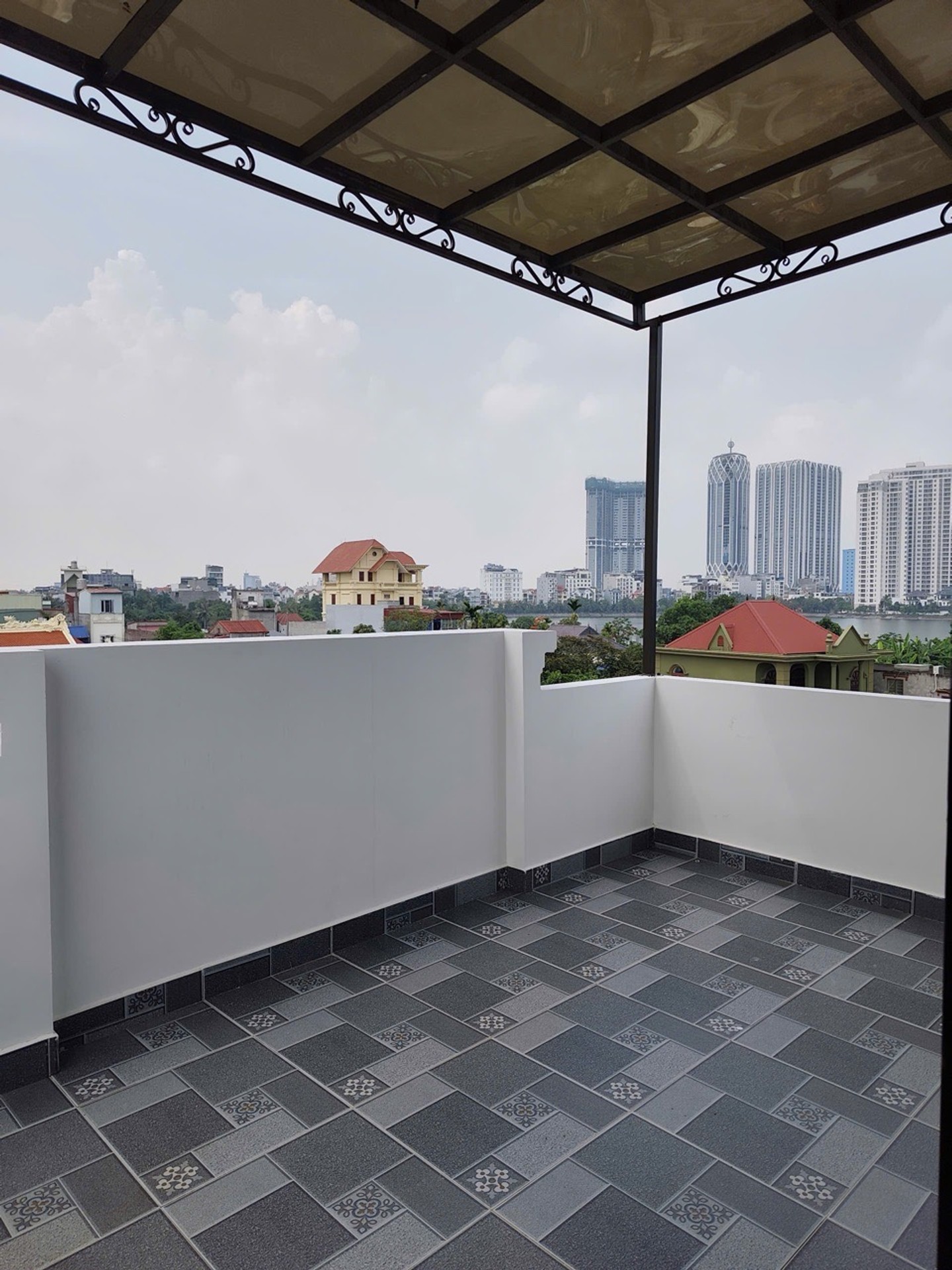 Siêu phẩm nhà 4 tầng mặt ngõ Phương Lưu hiếm có khó tìm