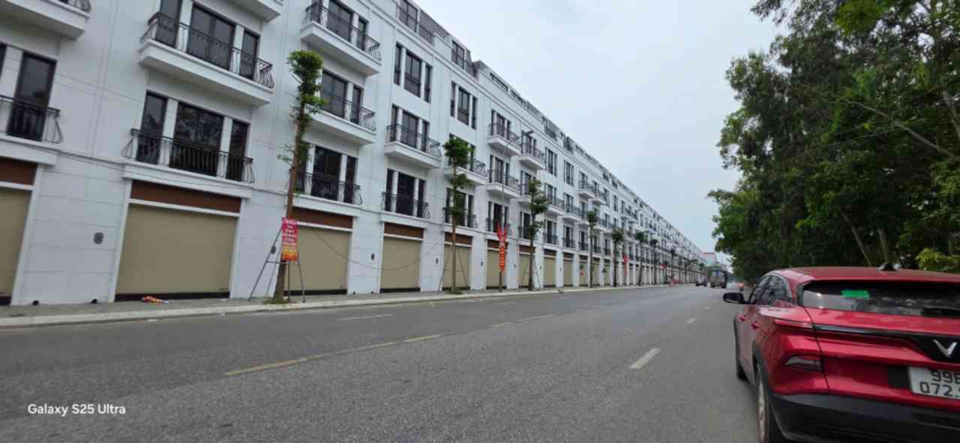 Bán nhà mặt phố 85m2 tại Đông Yên, Yên Phong, Bắc Ninh - 5 tầng, vị trí gần khu công nghiệp