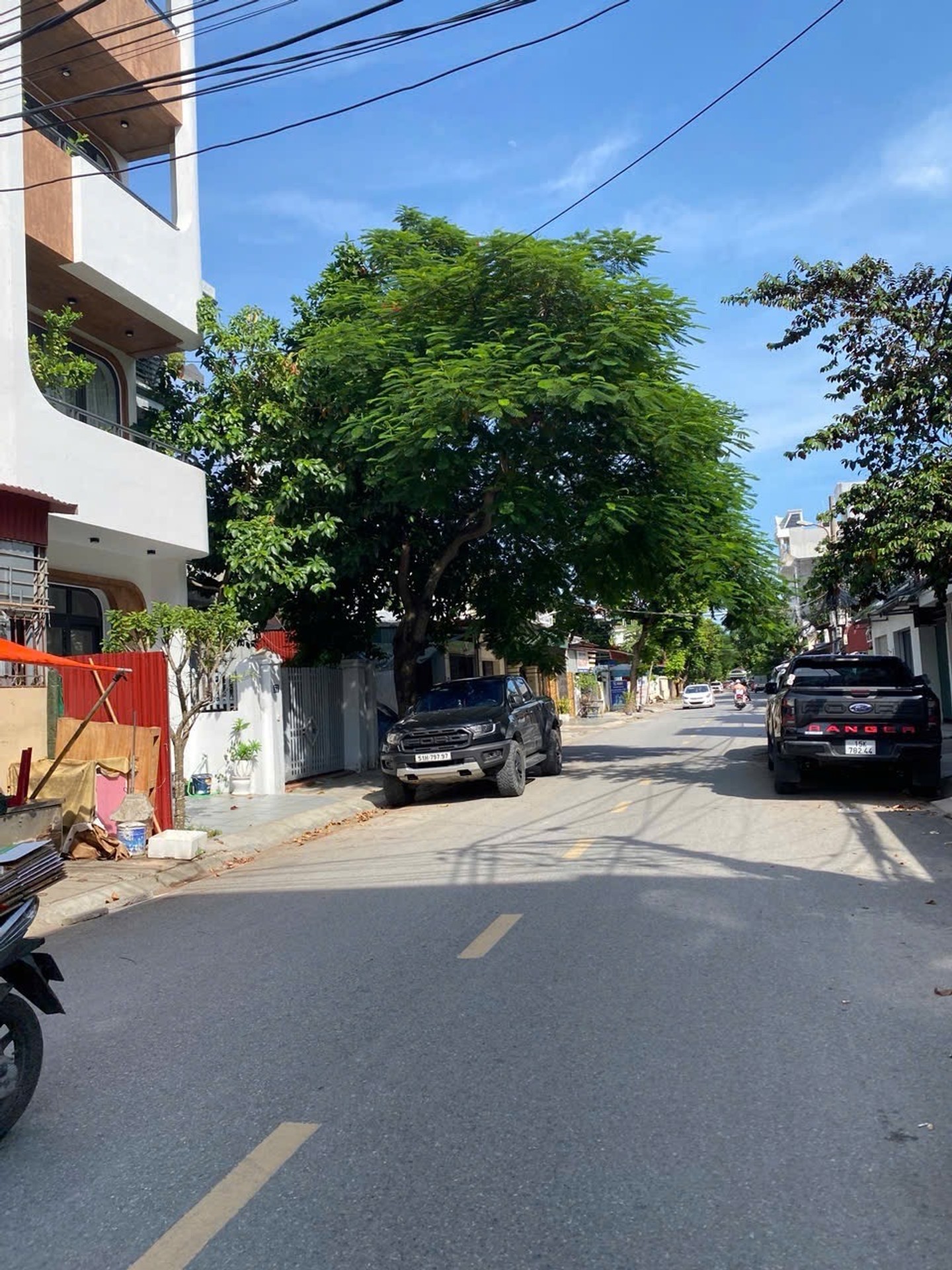 Cơ hội sở hữu đất mặt tiền quyền lực giữa lòng thành phố, ngõ thông kinh doanh đỉnh cao