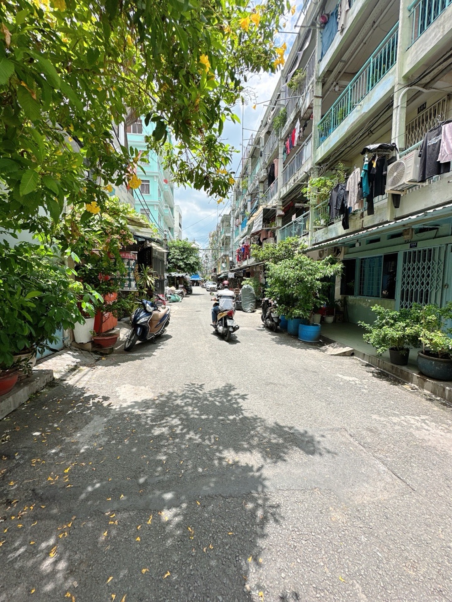 Nhà 2 tầng, 2 phòng ngủ Quận 3 giá 7,1 tỷ, hẻm xe hơi 9m