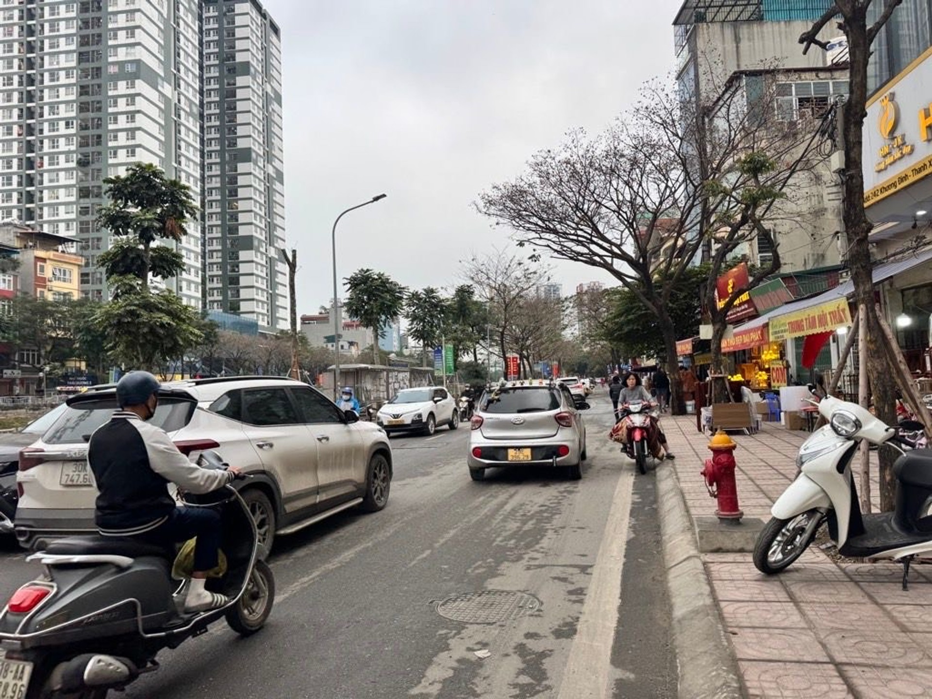 Bán nhà 7 tầng lô góc Khương Đình 50m² ô chờ thang máy