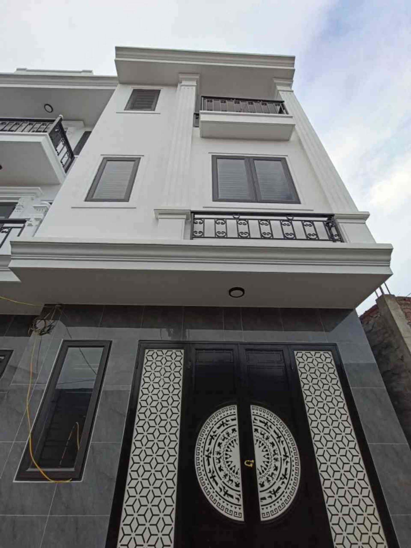 Cơ Hội Vàng Sở Hữu Nhà Độc Lập 3 Tầng Đẳng Cấp Tân Cổ Điển tại Quận Hải Phòng