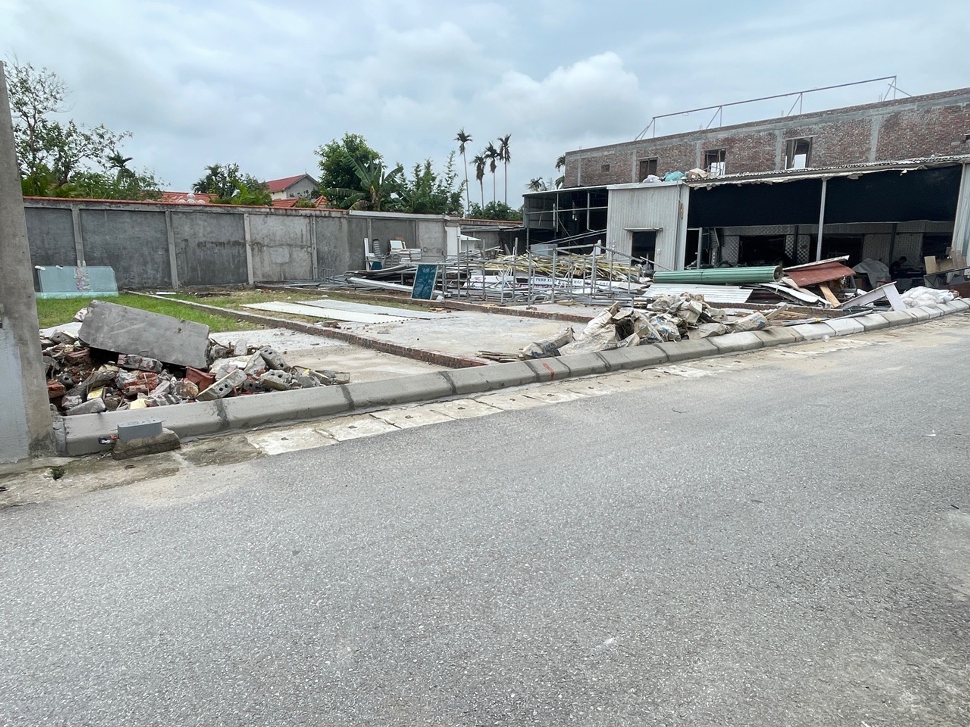 ĐẤT MẶT ĐƯỜNG NHỰA TẠI THÔN ĐỘC LẬP - CƠ HỘI VÀNG CHO NHÀ ĐẦU TƯ VÀ KINH DOANH