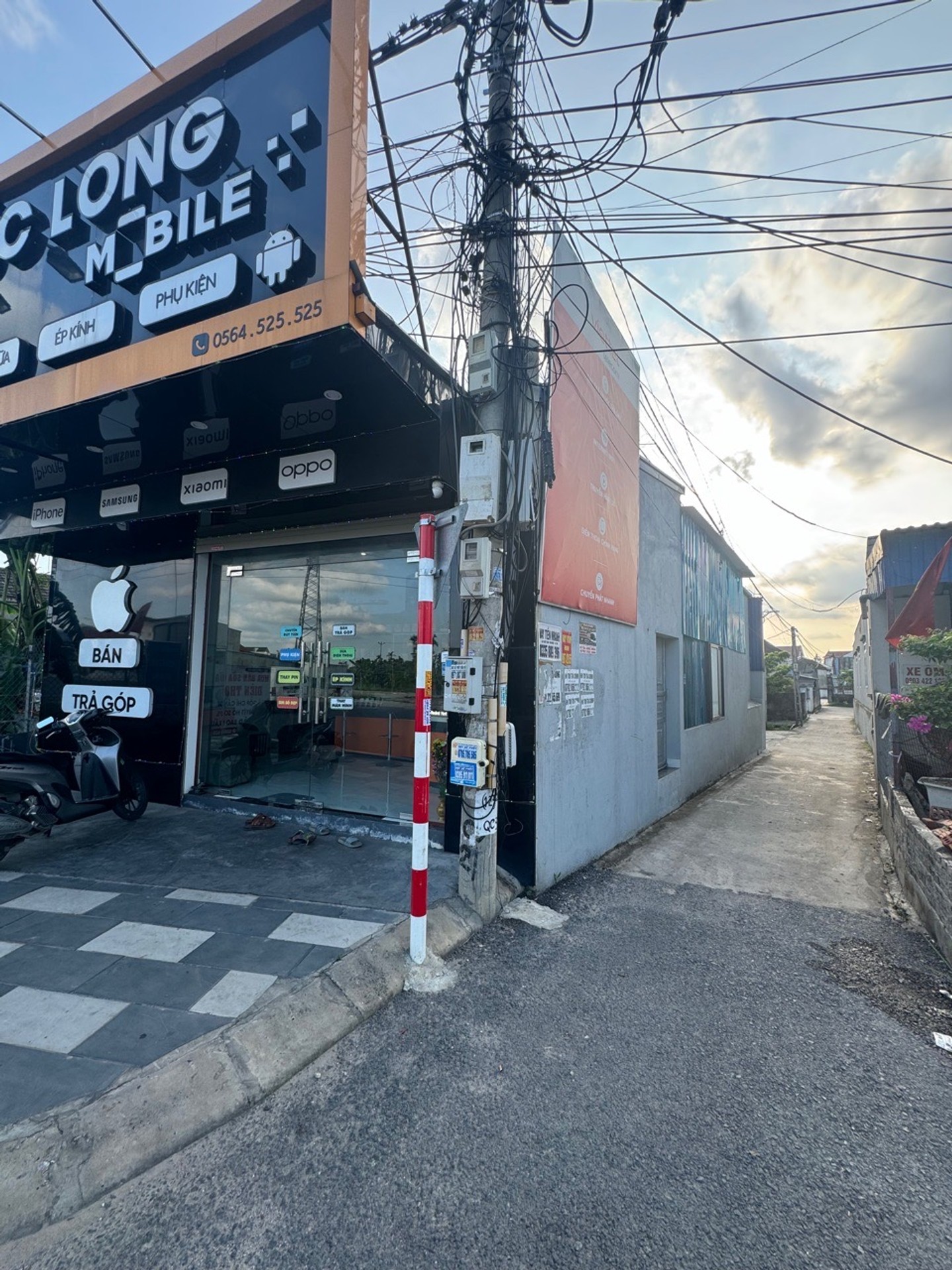 Đất nền thôn Quảng Cư, xã Quảng Thanh, vị trí ô tô vào tận nơi