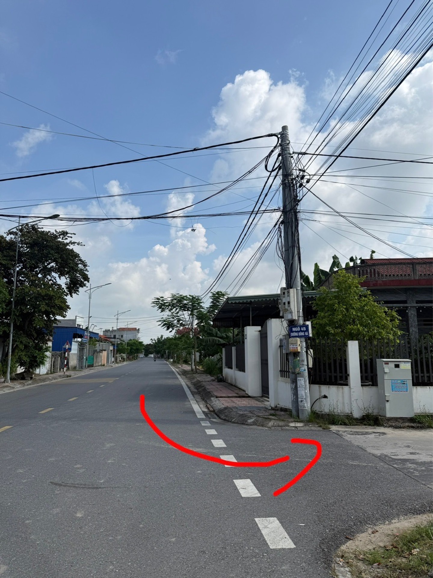 Cơ hội hiếm có sở hữu nhà 3 tầng nội thất tinh tế tại Bắc Sơn