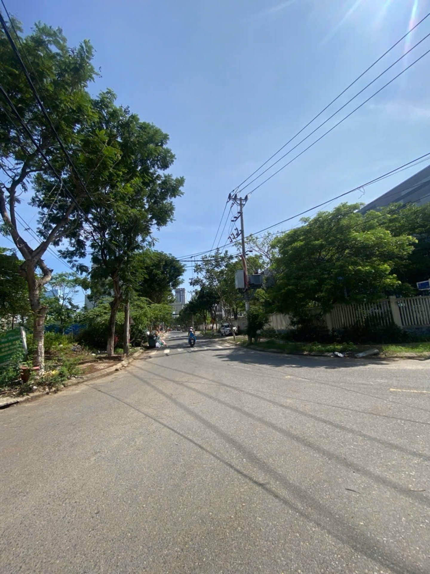 Cơ hội sở hữu nhà lô góc 3 mặt thoáng Đinh Thị Hòa, Sơn Trà, Đà Nẵng, gần biển Mỹ Khê, chỉ hơn 6 tỷ