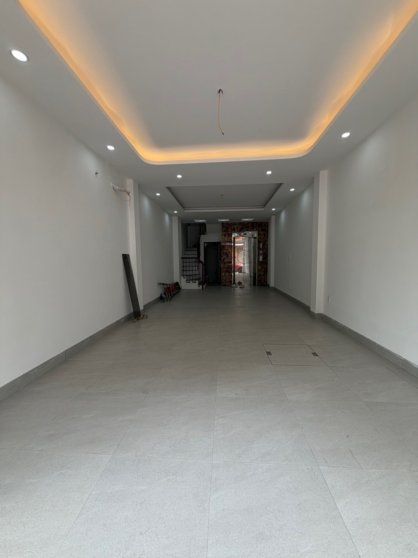 Cơ hội hiếm có sở hữu nhà 6 tầng ngay khu phân lô cụm CN Lai Xá