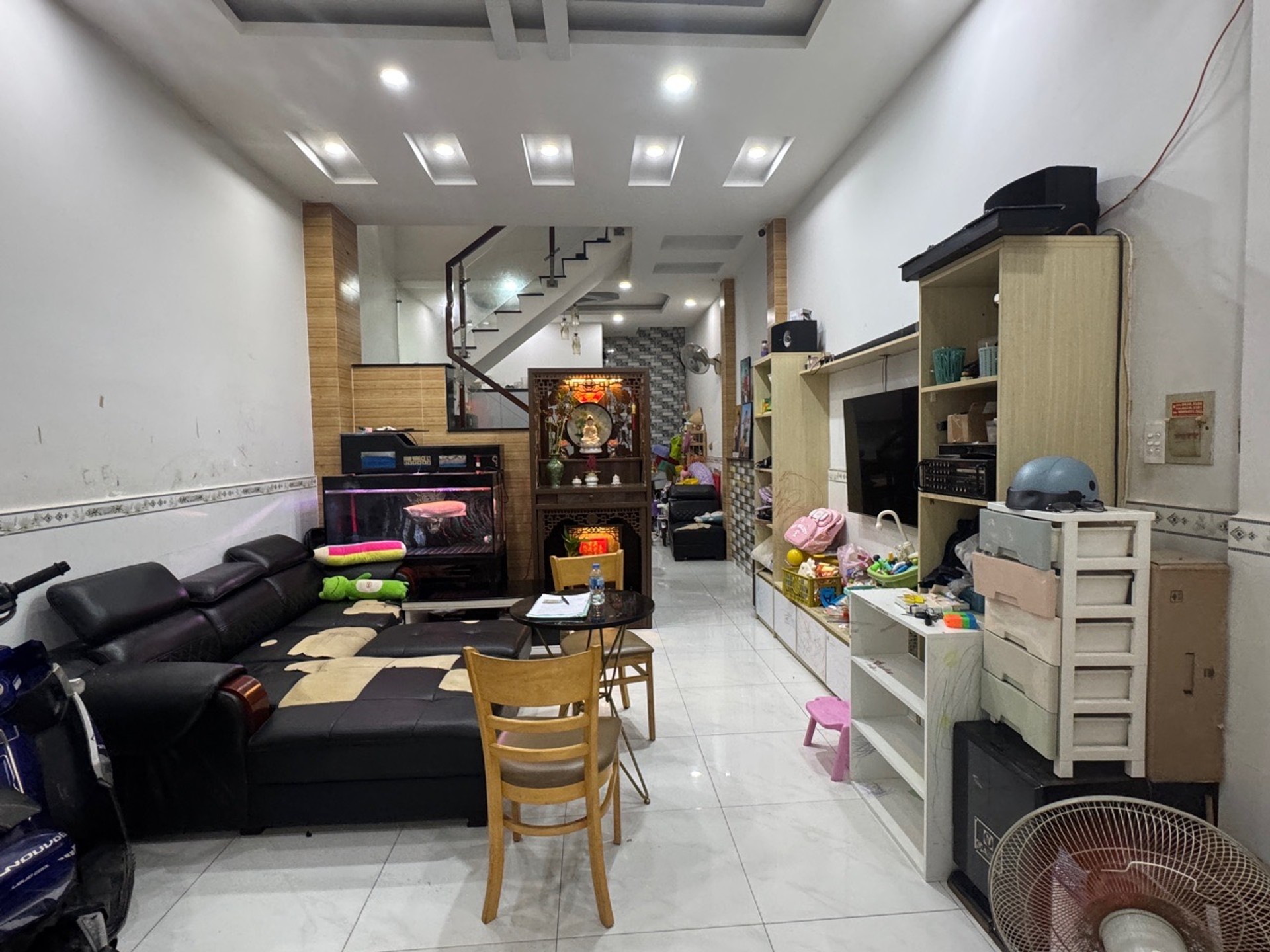 Bán nhà 2 tầng đẹp, HXH đỗ cửa phường Bình Trị Đông dưới 5 tỷ