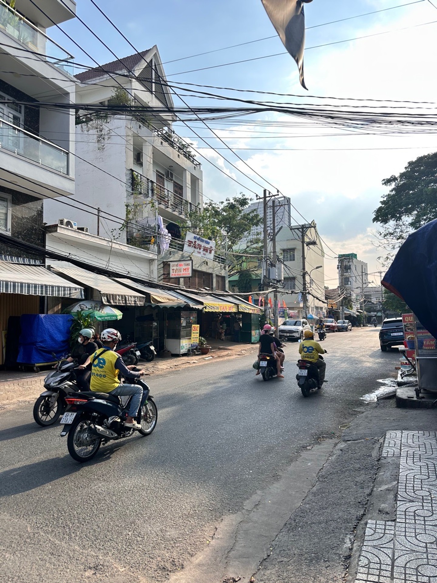 Bán nhà mặt phố Phan Huy Thực, 22m2, 4 tầng, giá 8.2 tỷ