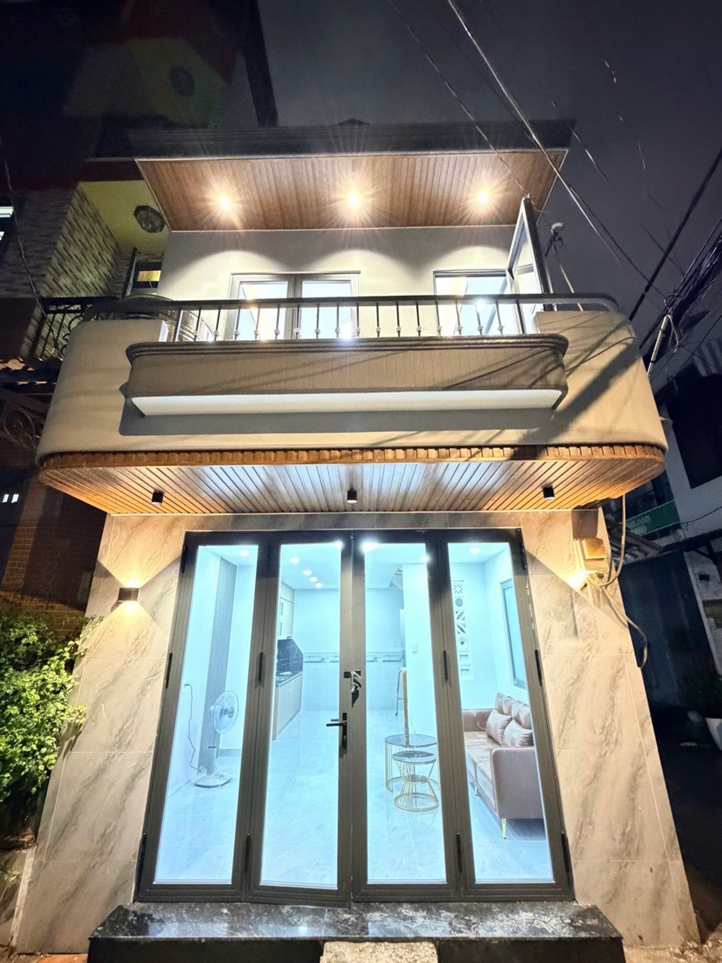 💰 4,25 TỶ XÍU | TÂY THẠNH – TÂN PHÚ
📍 Lô góc, hẻm 5m thông, vị trí đẹp gần Chế Lan Viên – chợ – t