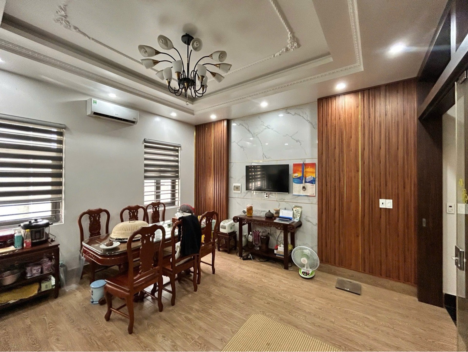Shophouse 4.5 tầng mặt tiền 5m tại khu vực sầm uất Đại lộ Võ Nguyên Giáp