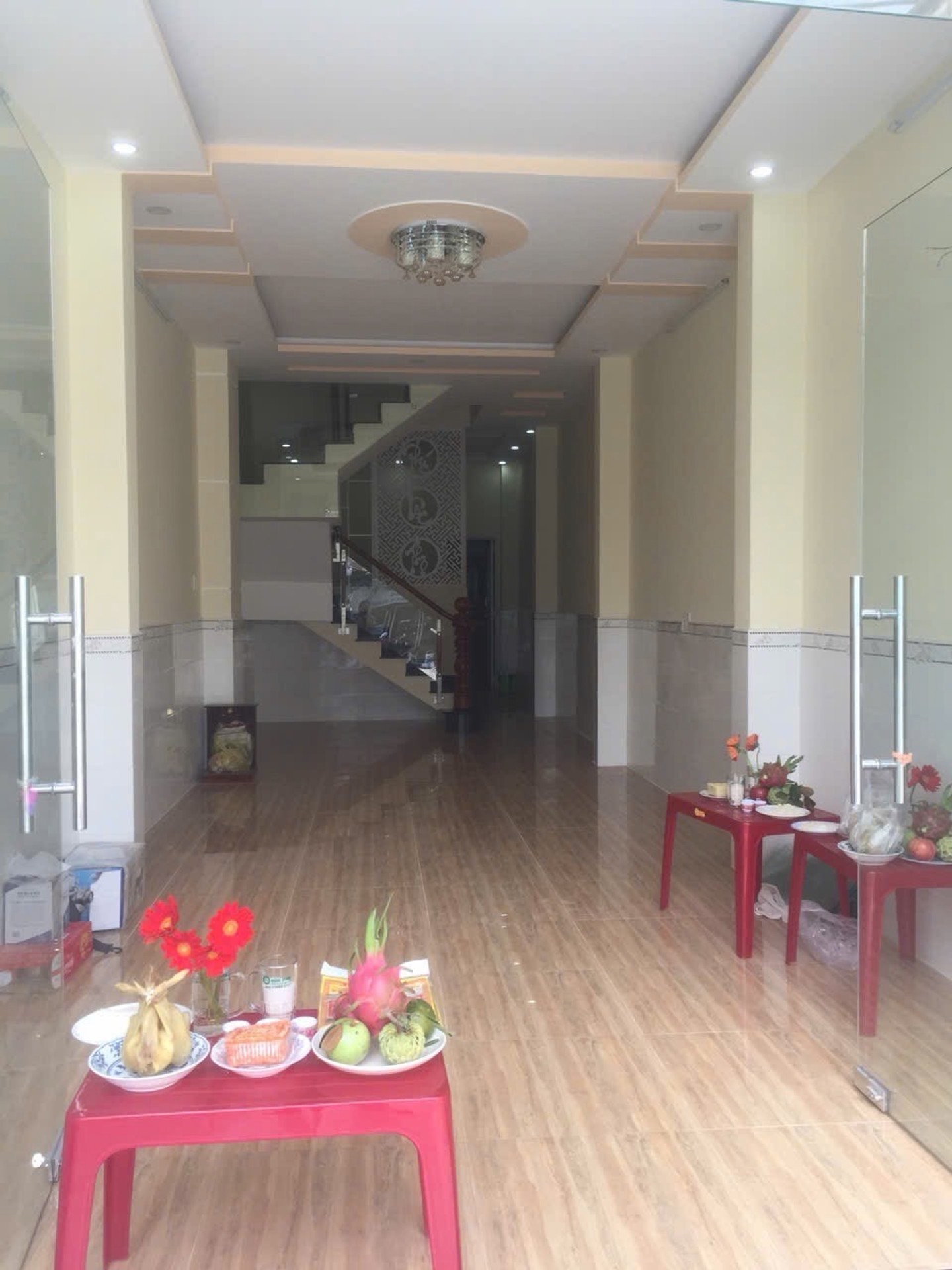 Bán nhà mặt phố Dương Quảng Hàm Quận Gò Vấp 56m2 giá 14 tỷ vị trí kinh doanh đắc địa