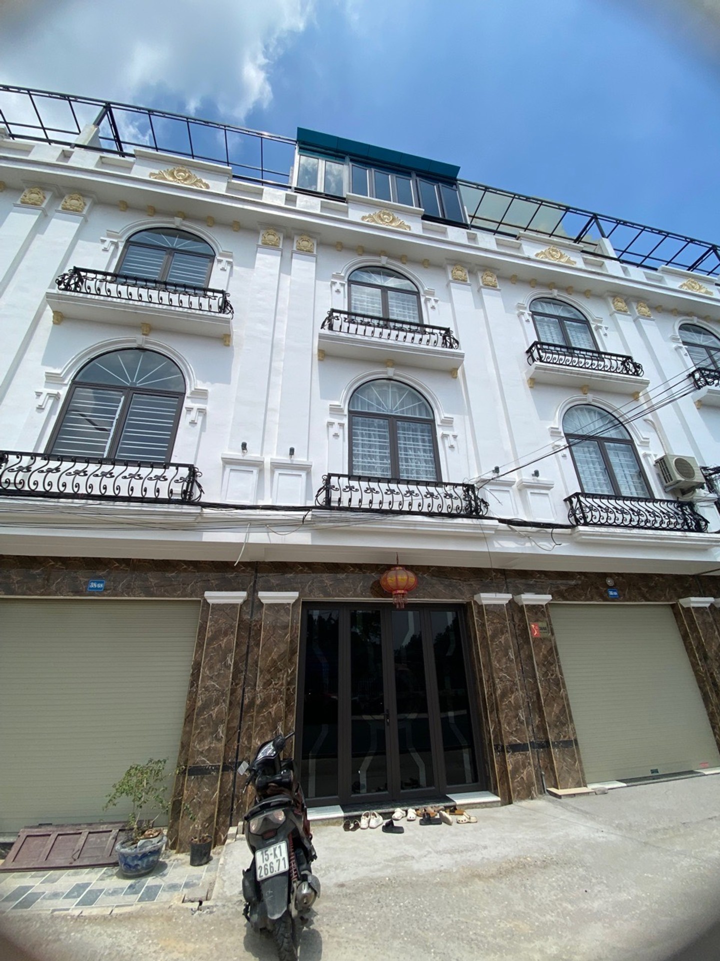 Nhà mặt phố đẳng cấp trên đường Xuân Diệu - cơ hội hiếm có cho chủ nhân tương lai