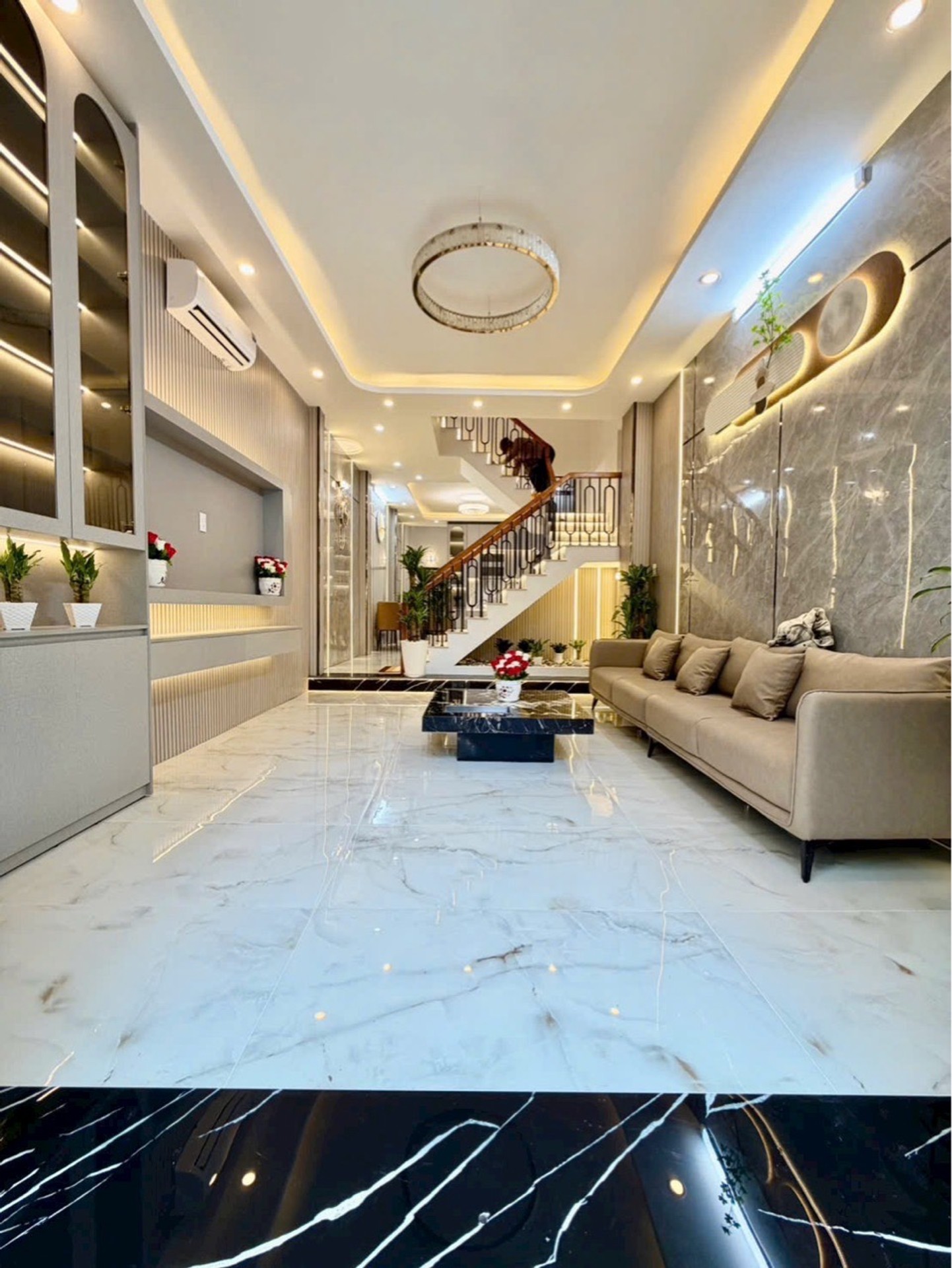 Bán nhà riêng 3 tầng tại quận nhà Huỳnh Tấn Phát, diện tích 55.6 m², pháp lý sổ hồng chính chủ