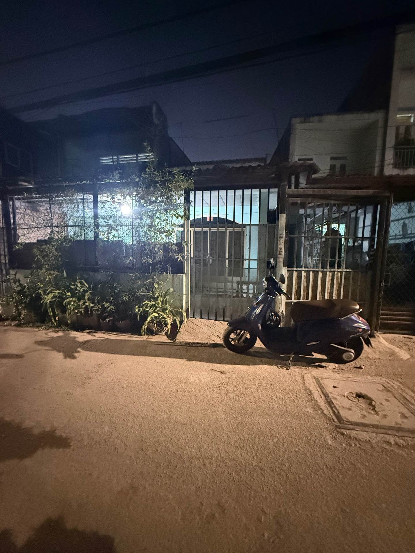 🔥 MẶT TIỀN ĐÔNG HƯNG THUẬN 23 - ĐƯỜNG XE HƠI NÉ NHAU - SÁT GÒ VẤP 🔥